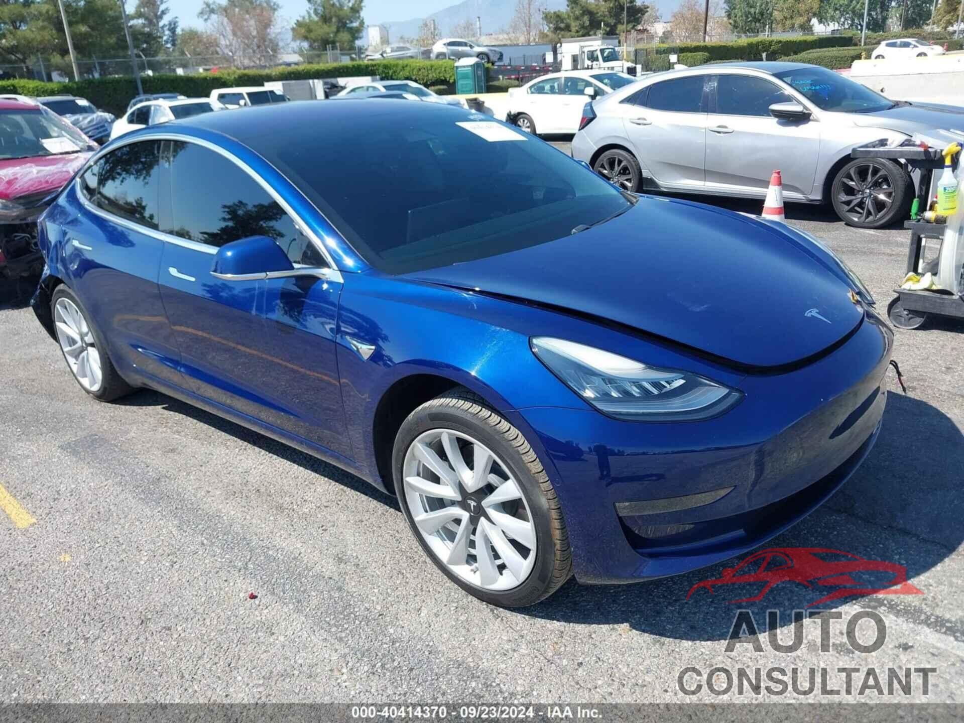 TESLA MODEL 3 2018 - 5YJ3E1EA5JF110194