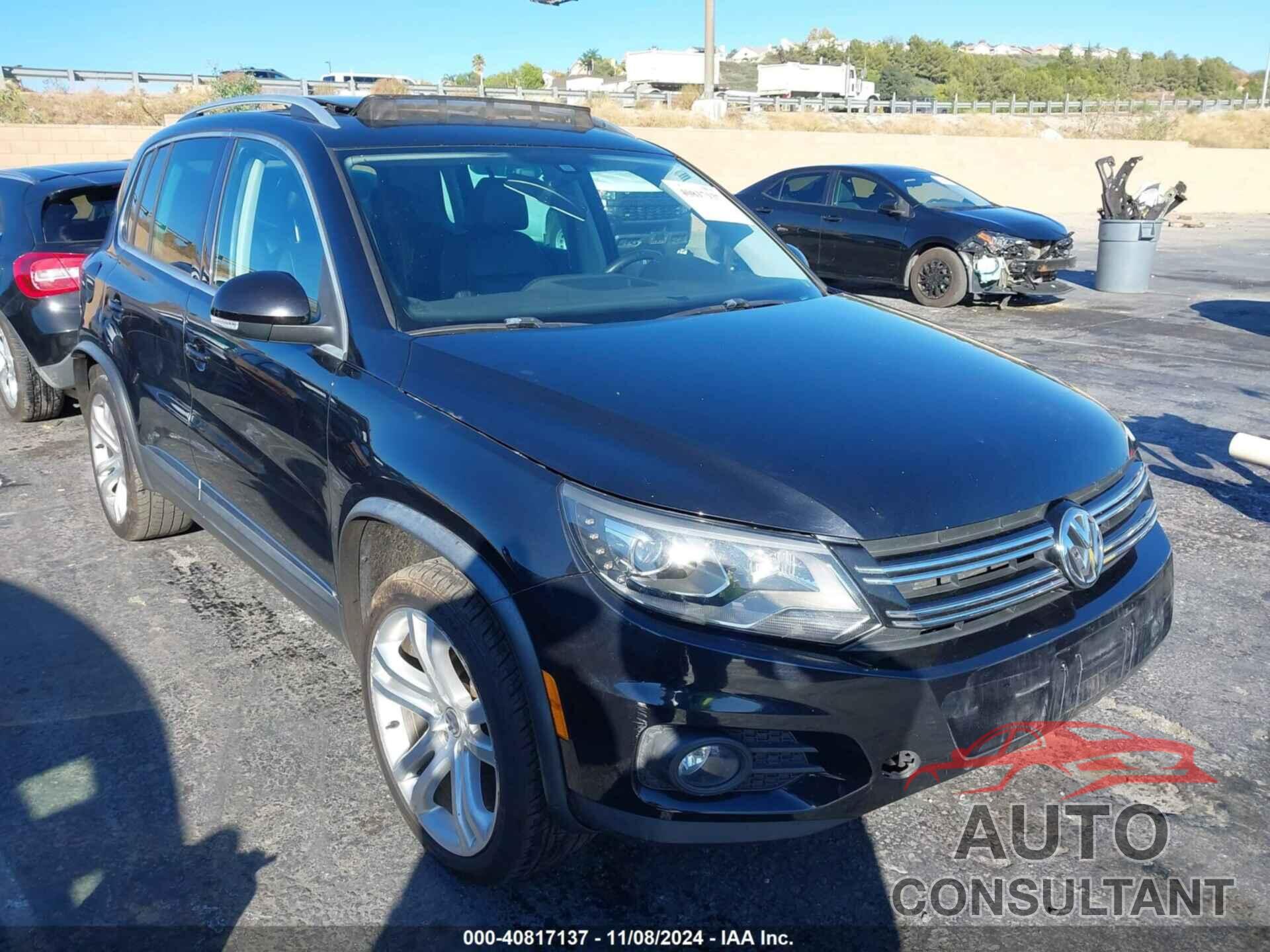 VOLKSWAGEN TIGUAN 2012 - WVGAV7AX0CW610794