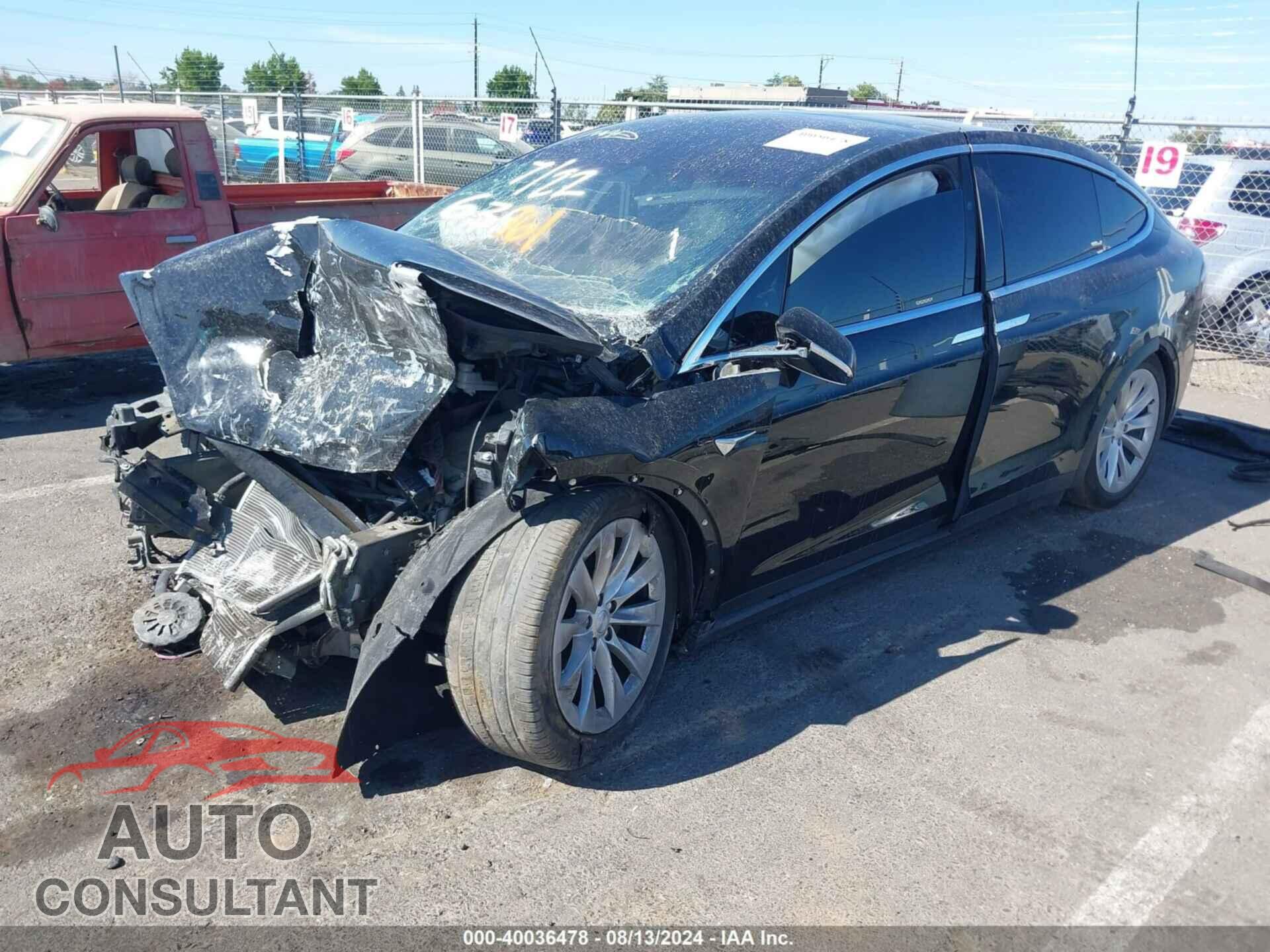 TESLA MODEL X 2017 - 5YJXCAE20HF079477