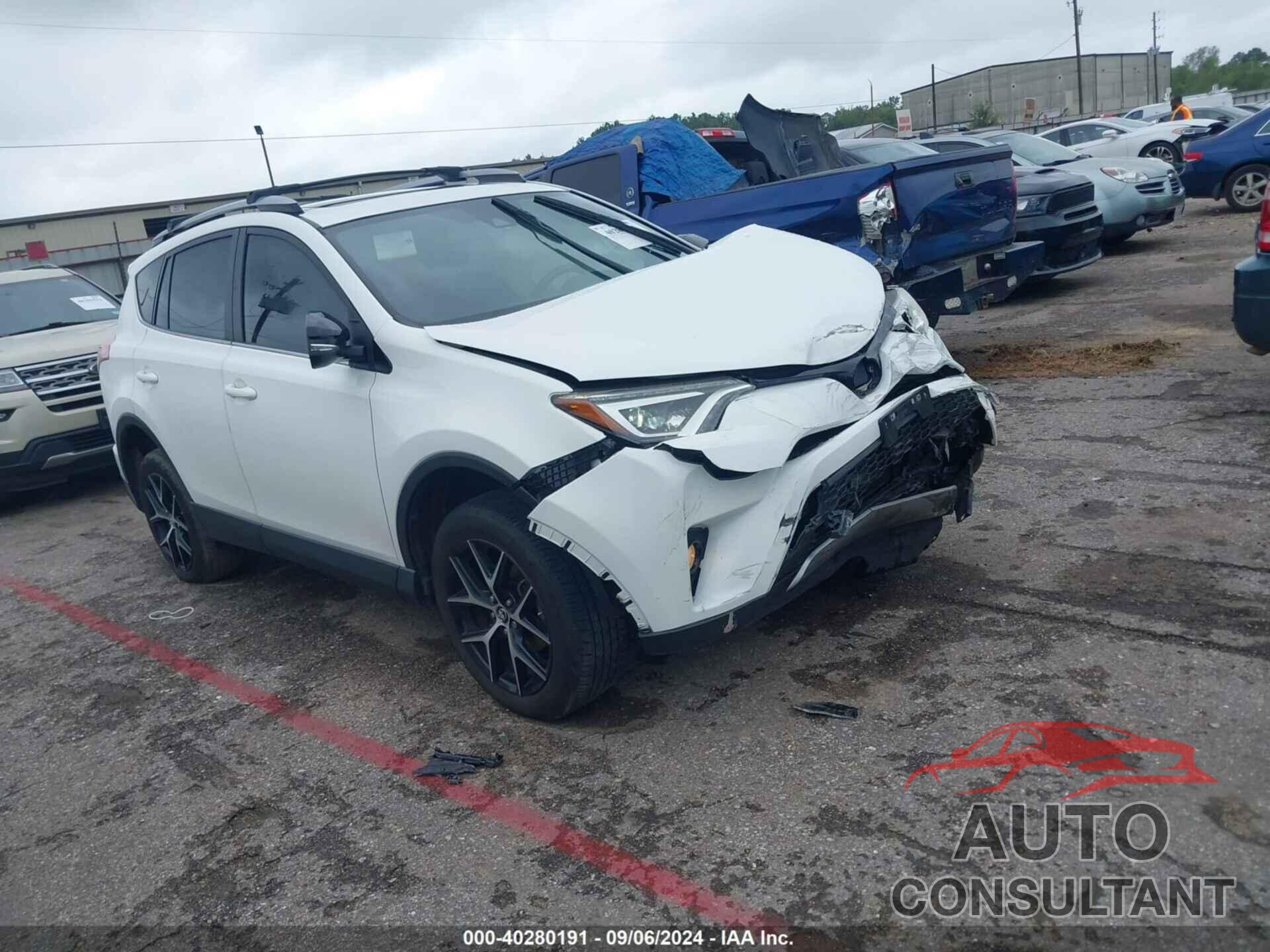 TOYOTA RAV4 2018 - JTMNFREV0JJ747784