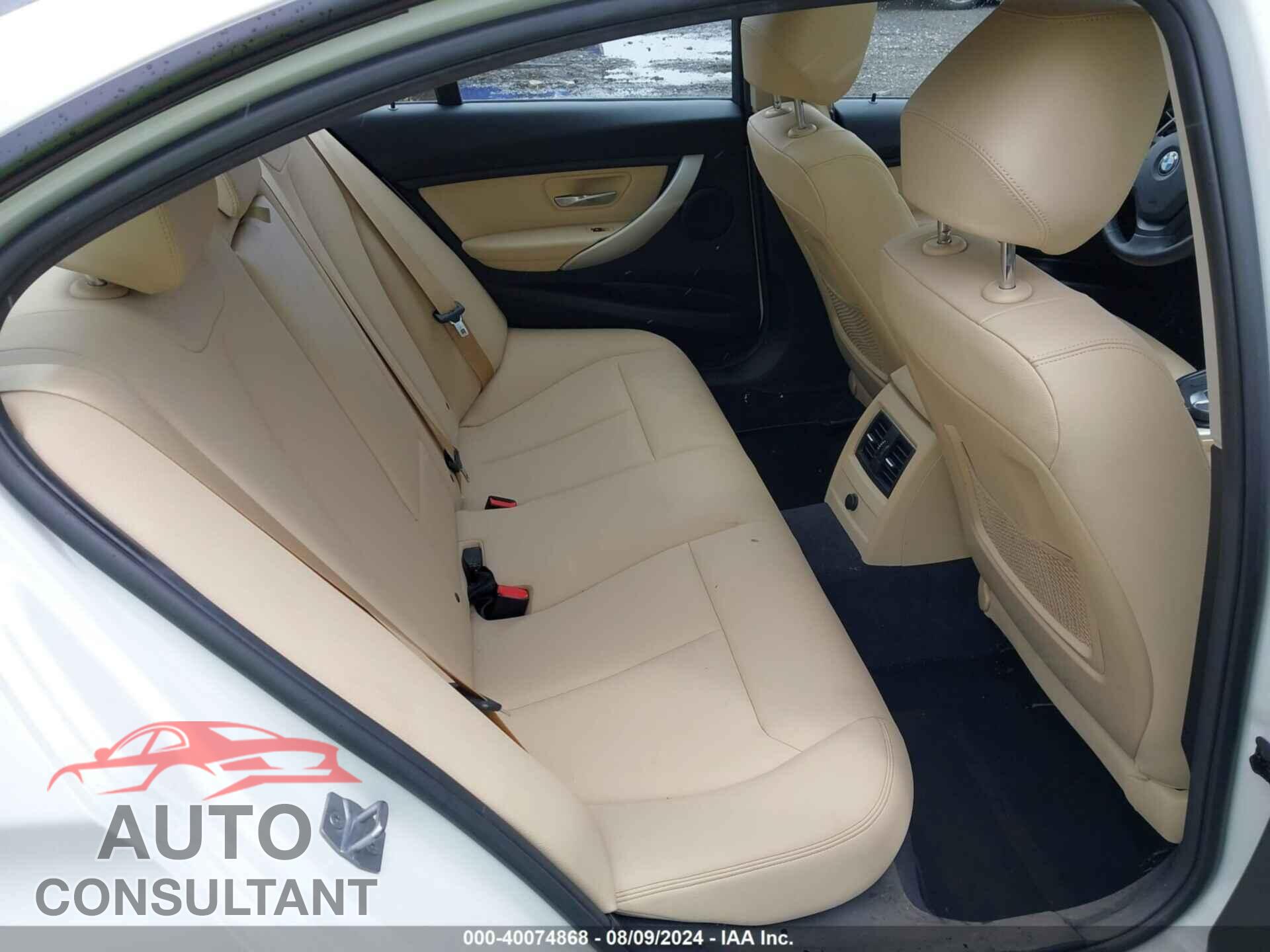 BMW 320 2018 - WBA8A3C56JA505610