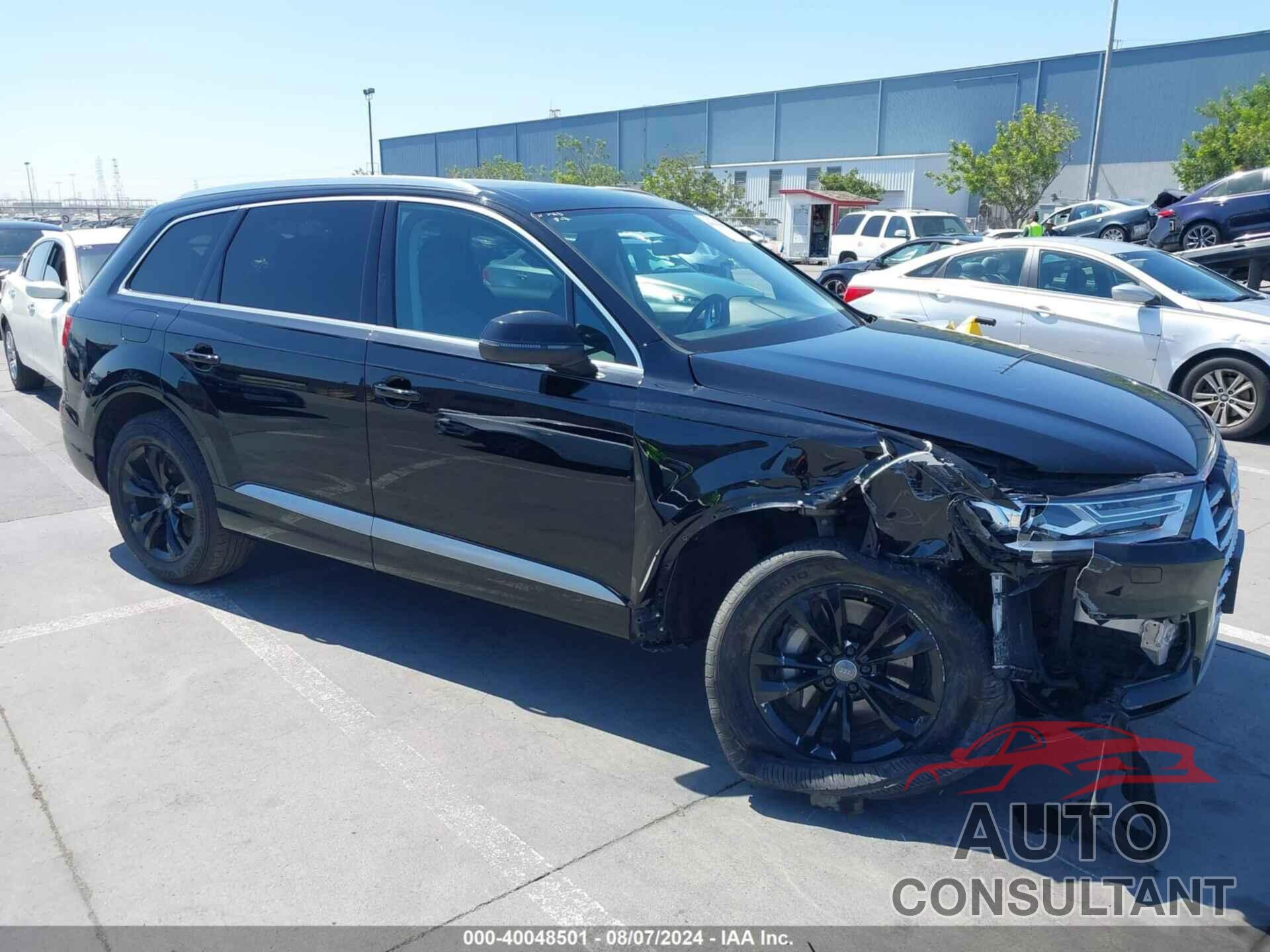 AUDI Q7 2017 - WA1LAAF72HD013609