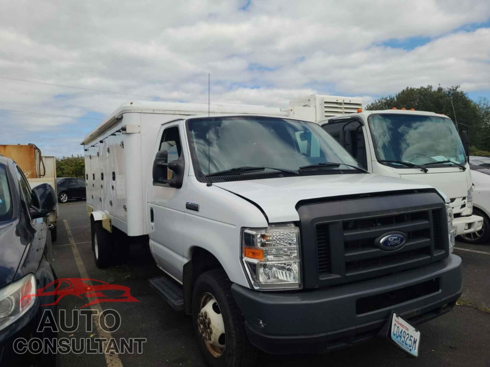 FORD ECONOLINE 2017 - 1FDXE4FS9HDC68609