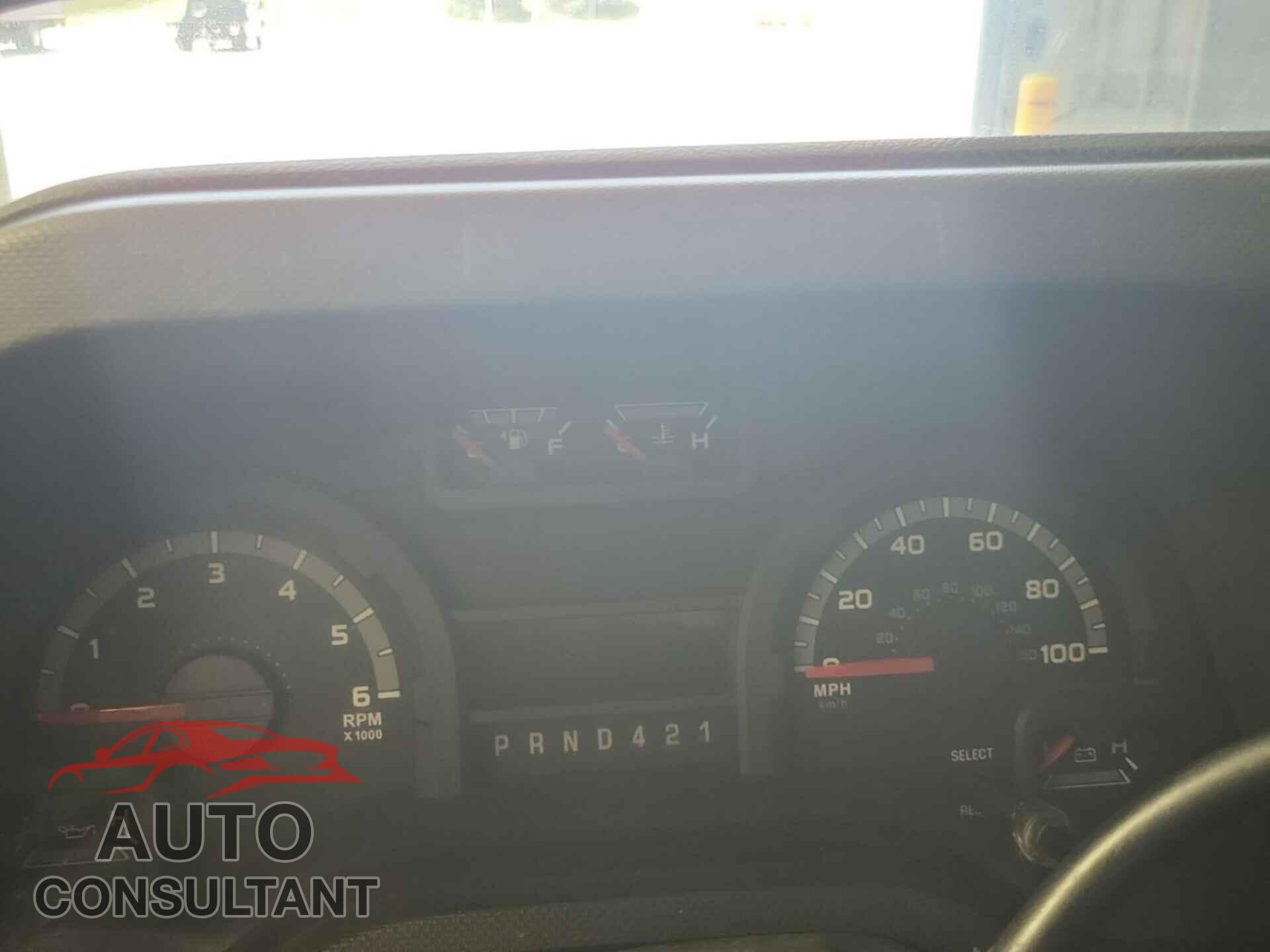 FORD ECONOLINE 2017 - 1FDXE4FS7HDC69015
