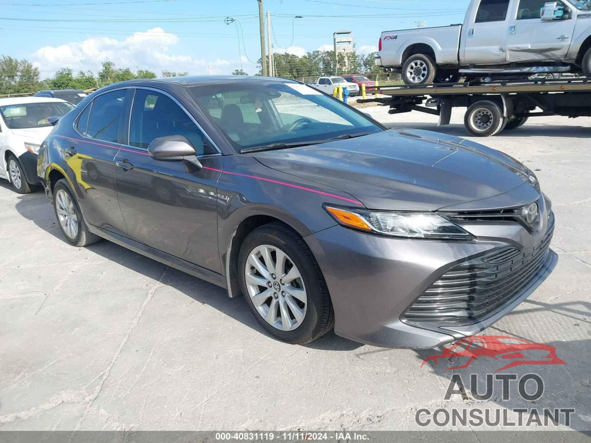 TOYOTA CAMRY 2020 - 4T1C11AK4LU880130