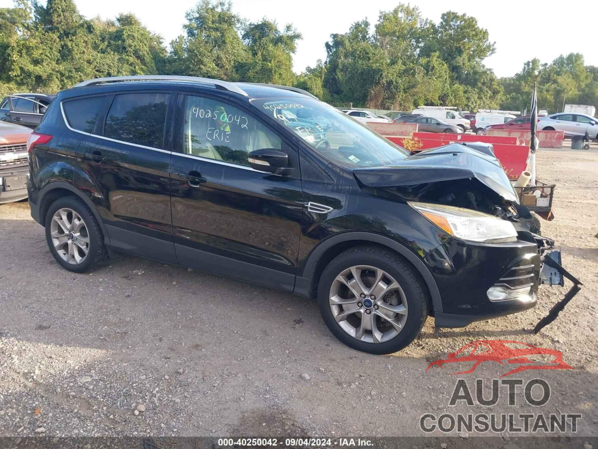 FORD ESCAPE 2016 - 1FMCU9J97GUA27455