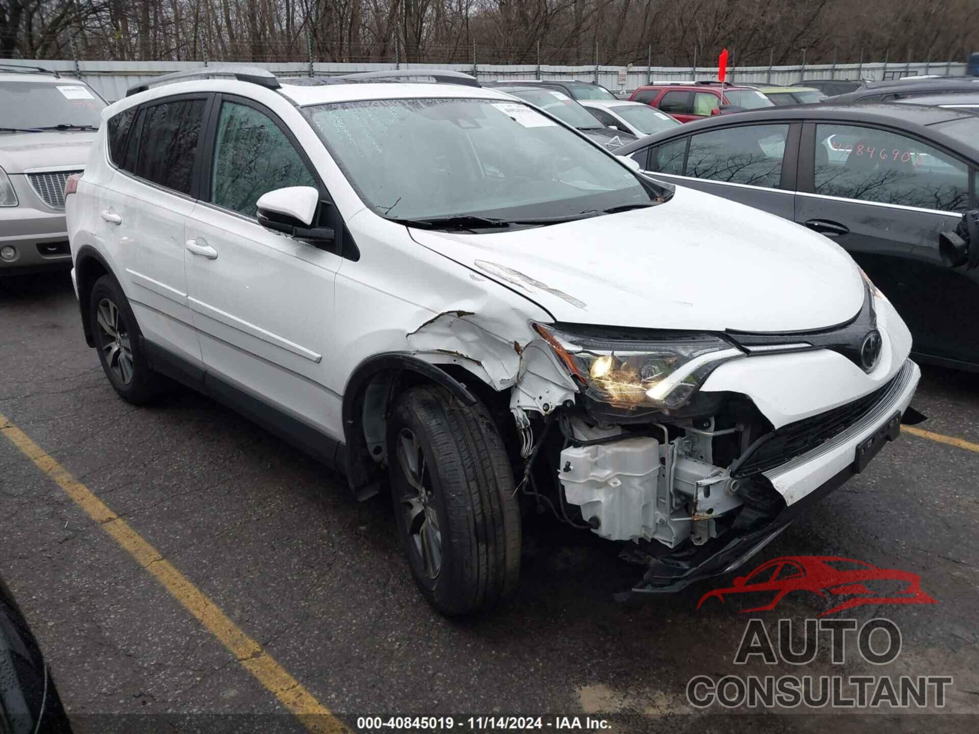 TOYOTA RAV4 2018 - 2T3RFREV9JW838457