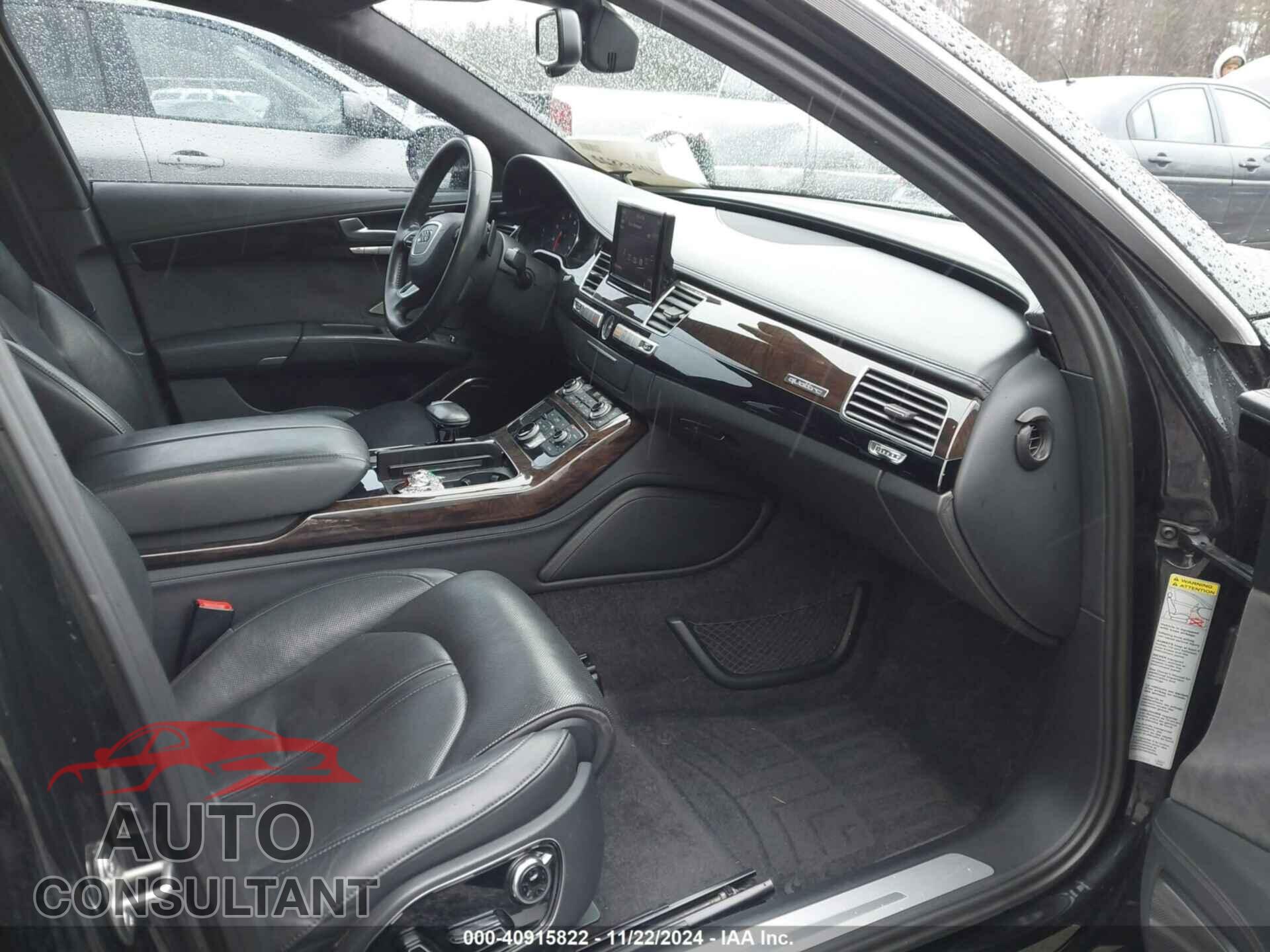 AUDI A8 L 2013 - WAUR2AFD7DN011195