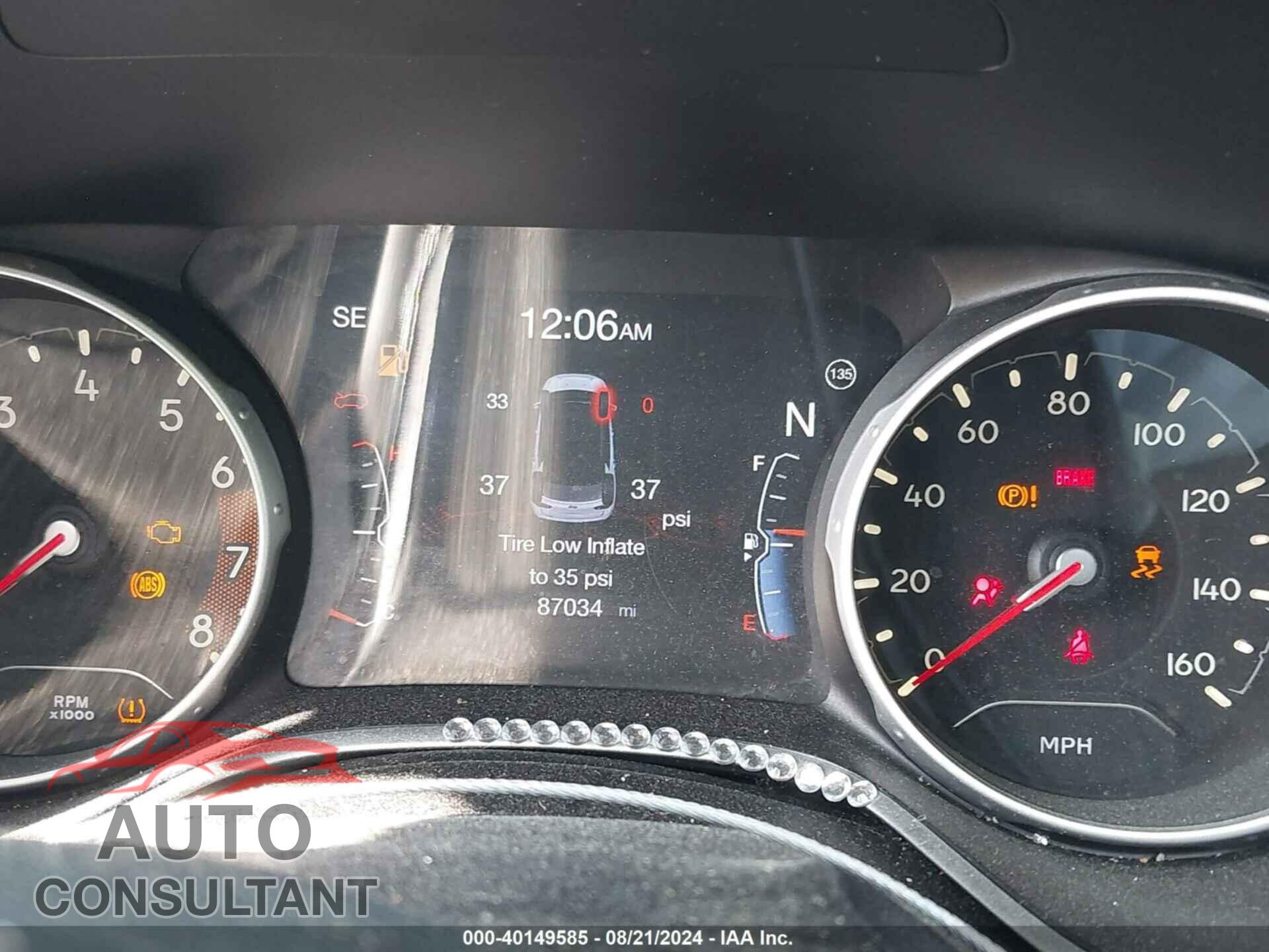 JEEP COMPASS 2018 - 3C4NJDBB0JT143107