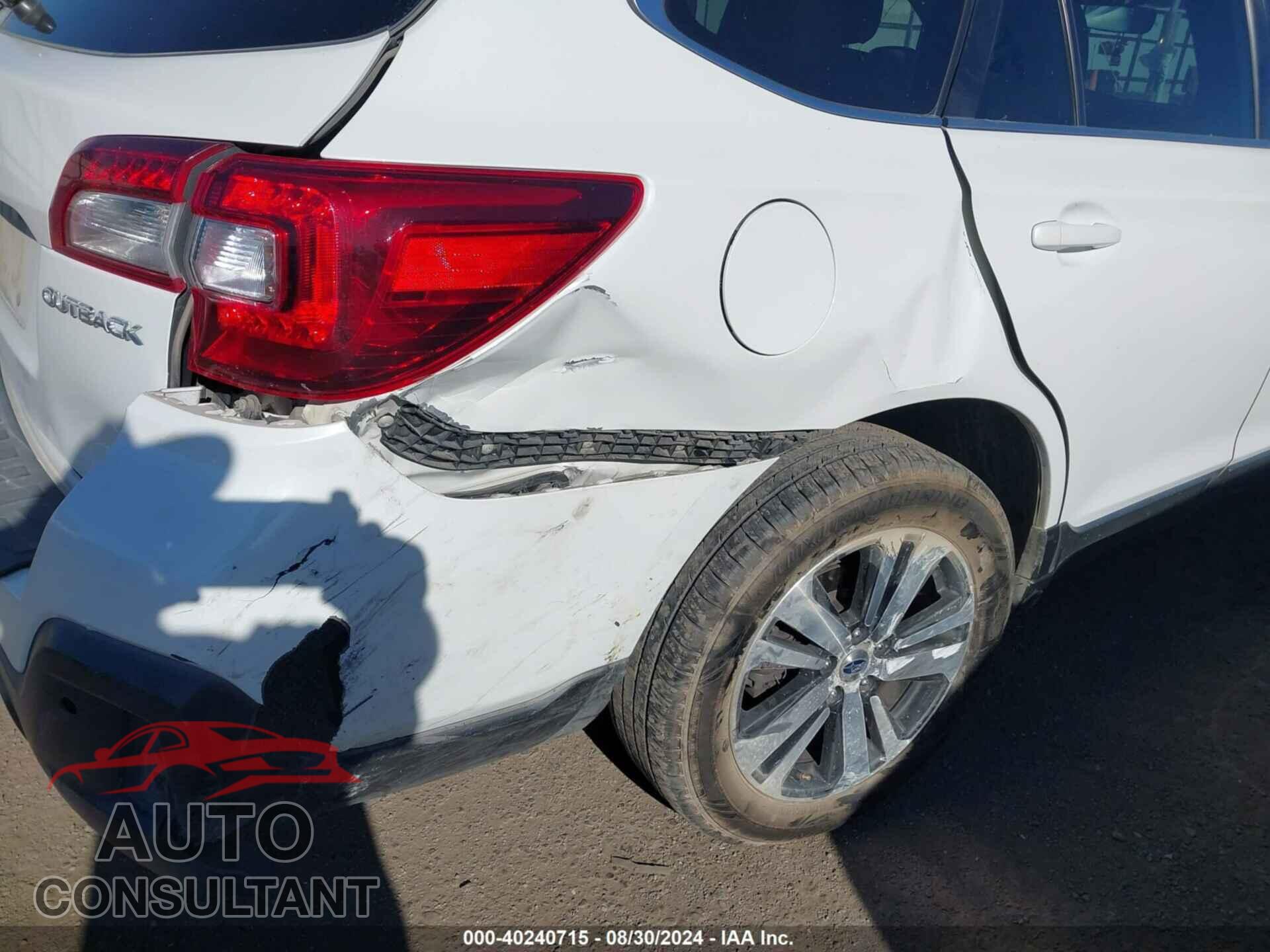 SUBARU OUTBACK 2018 - 4S4BSANC9J3211835