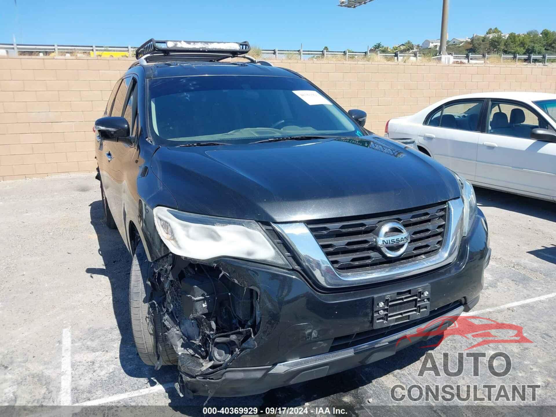 NISSAN PATHFINDER 2018 - 5N1DR2MN4JC612738