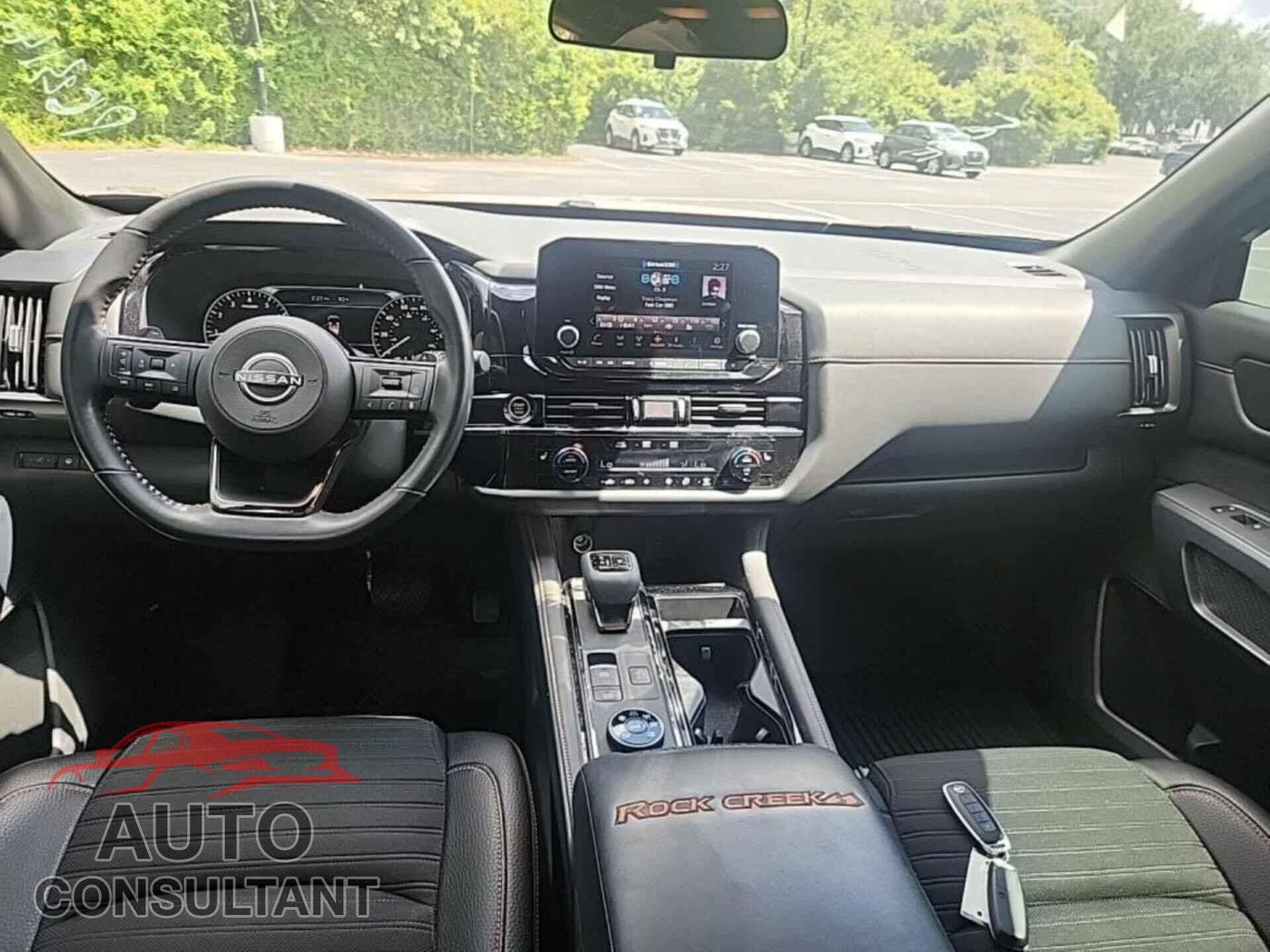 NISSAN PATHFINDER 2023 - 5N1DR3BD3PC231455
