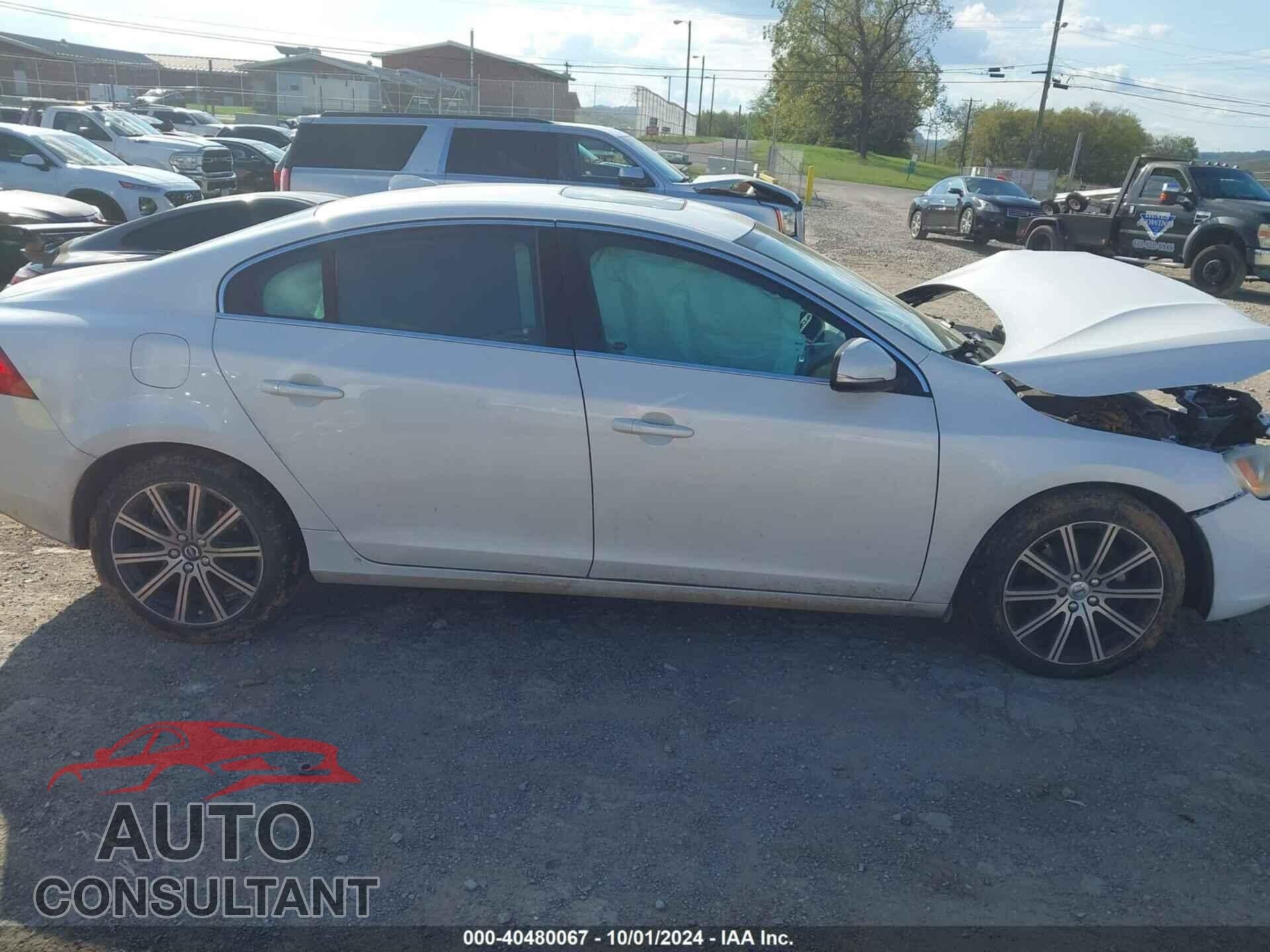 VOLVO S60 INSCRIPTION 2017 - LYV402TK5HB126119