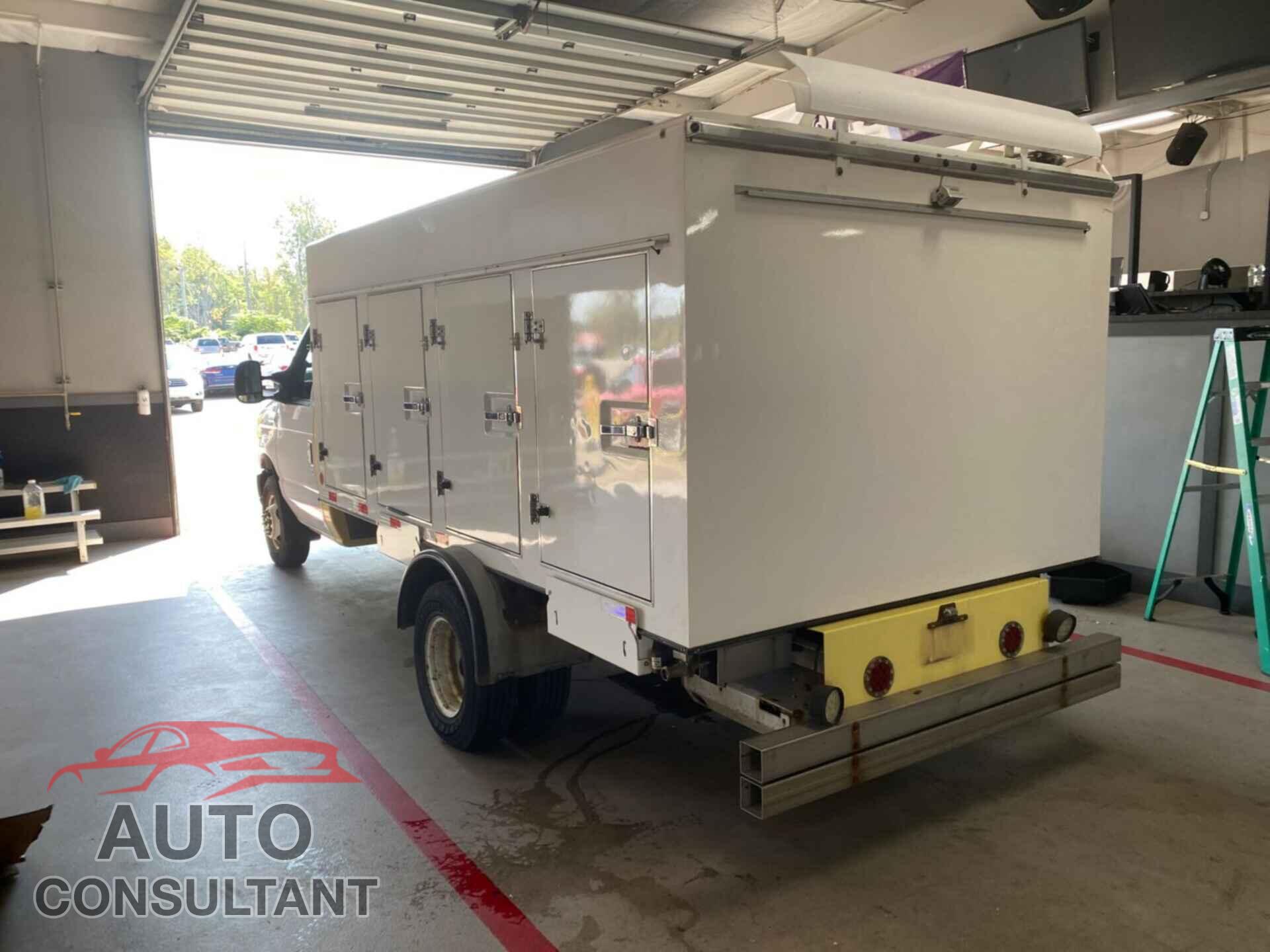 FORD E-450 CUTAWAY 2017 - 1FDXE4FS5HDC72236