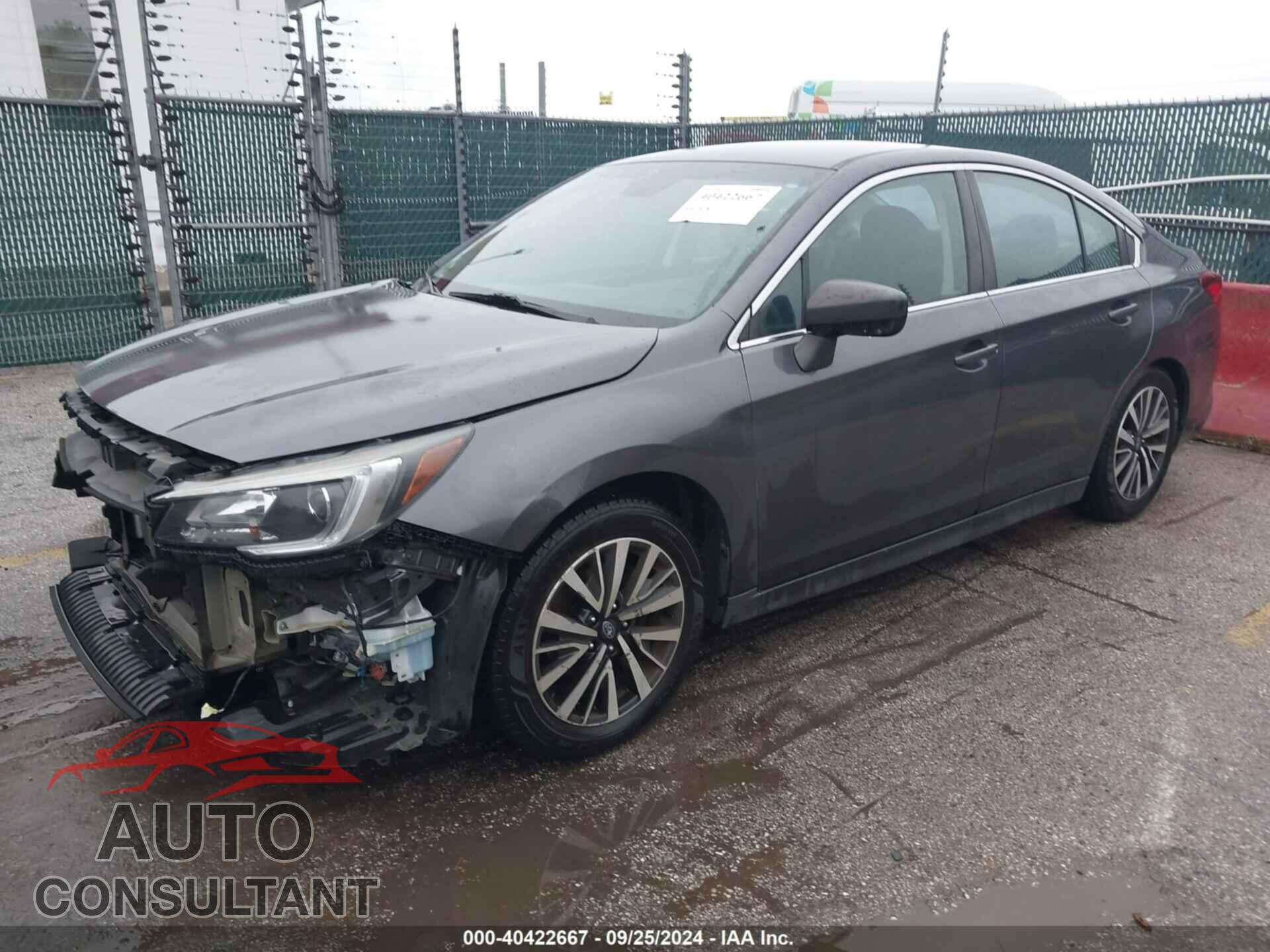 SUBARU LEGACY 2019 - 4S3BNAB68K3020130