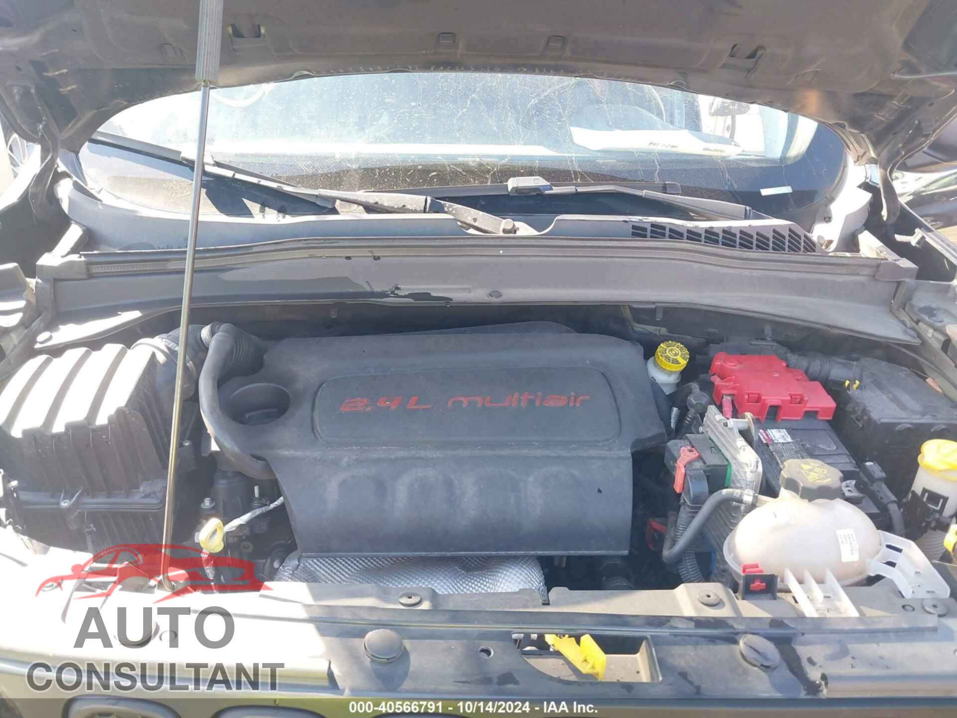 JEEP RENEGADE 2018 - ZACCJBCB2JPH00925
