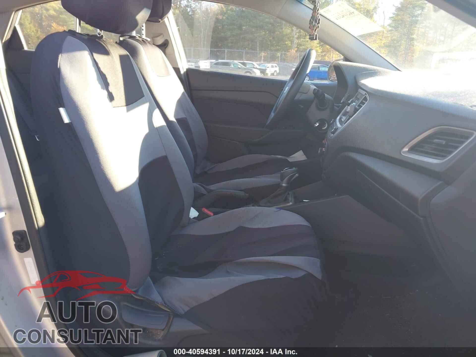 HYUNDAI ACCENT 2018 - 3KPC24A33JE017407
