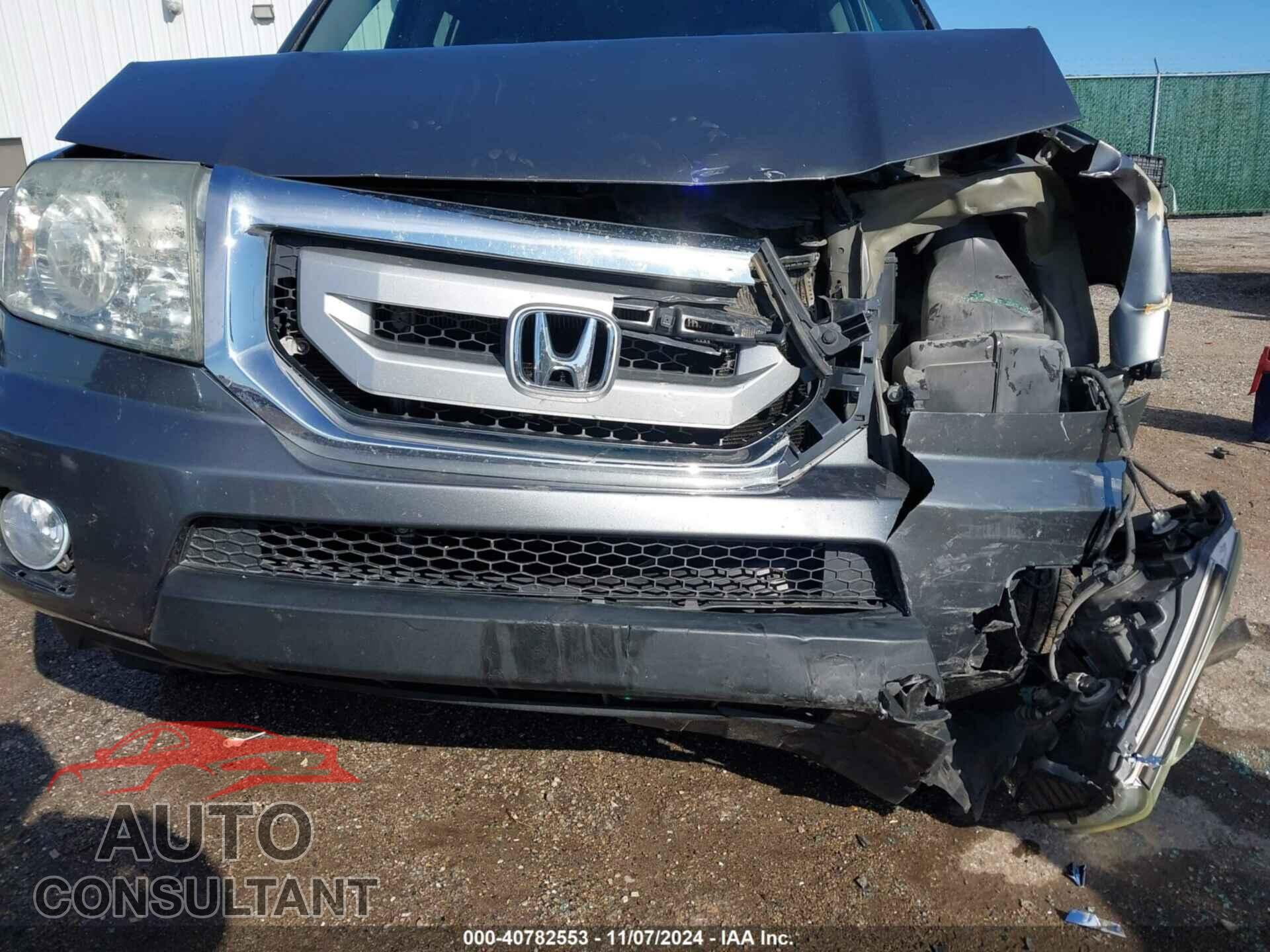 HONDA PILOT 2011 - 5FNYF3H43BB027465