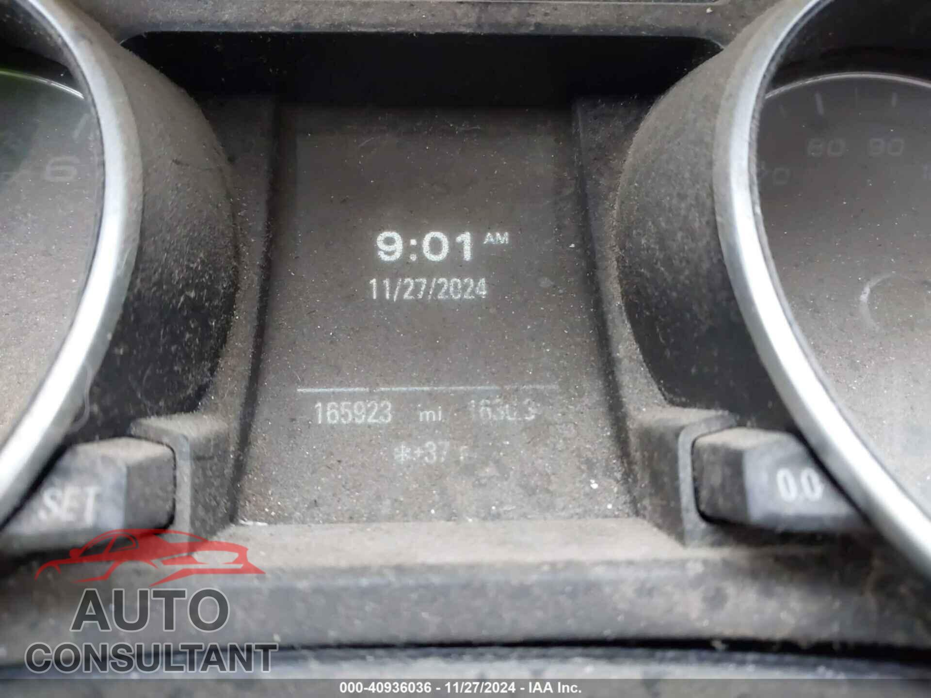 AUDI S5 2013 - WAUCGAFR0DA074875