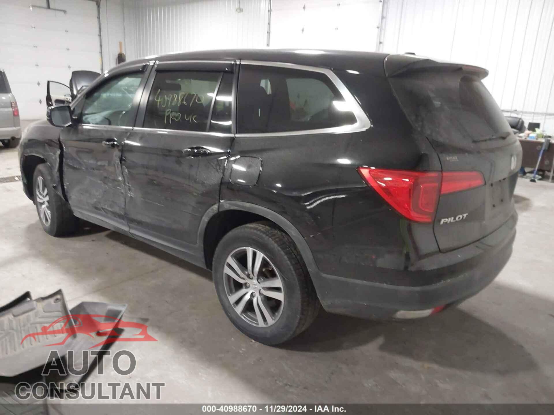 HONDA PILOT 2017 - 5FNYF6H55HB045422