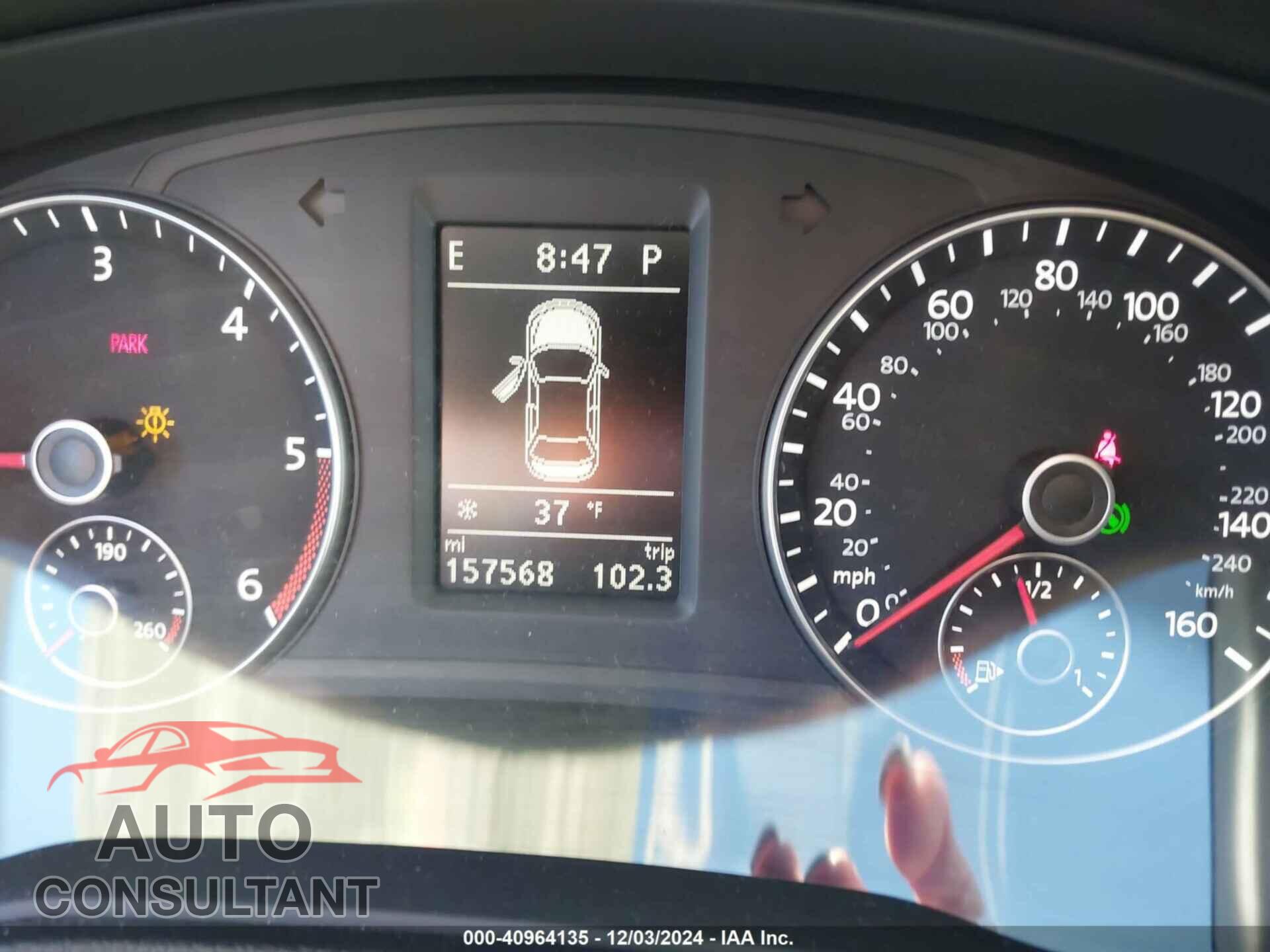 VOLKSWAGEN PASSAT 2015 - 1VWCV7A33FC019629