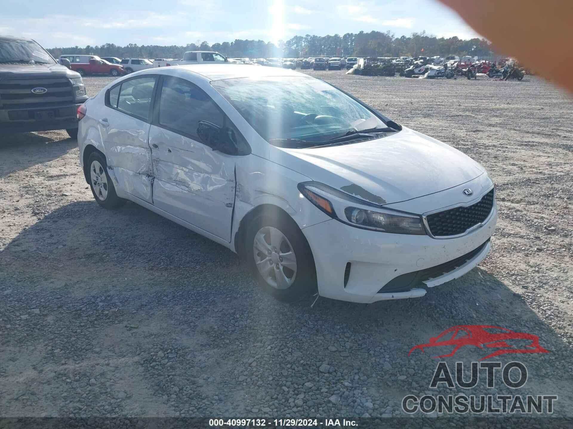 KIA FORTE 2018 - 3KPFK4A70JE180550