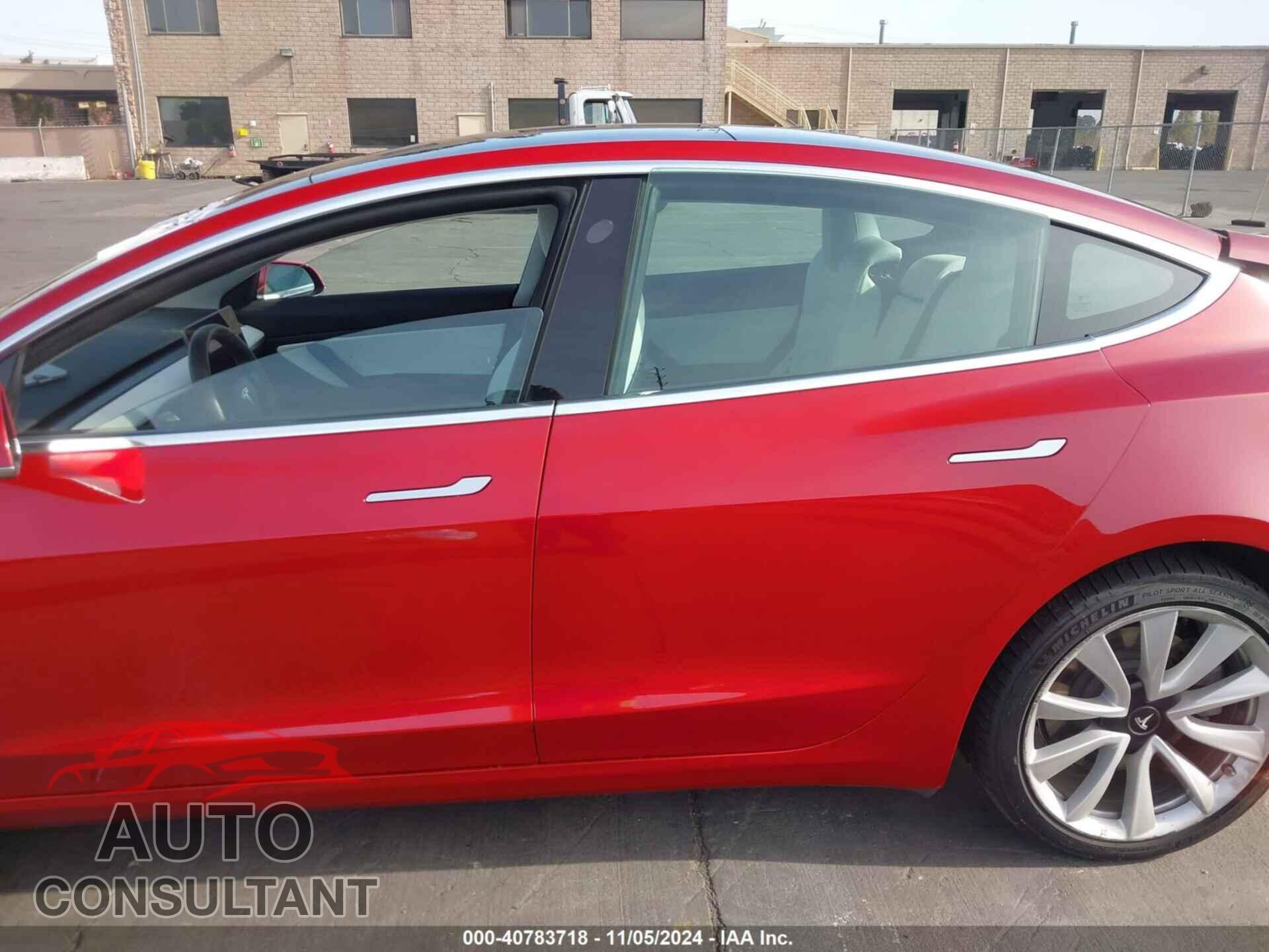 TESLA MODEL 3 2020 - 5YJ3E1EB4LF648011