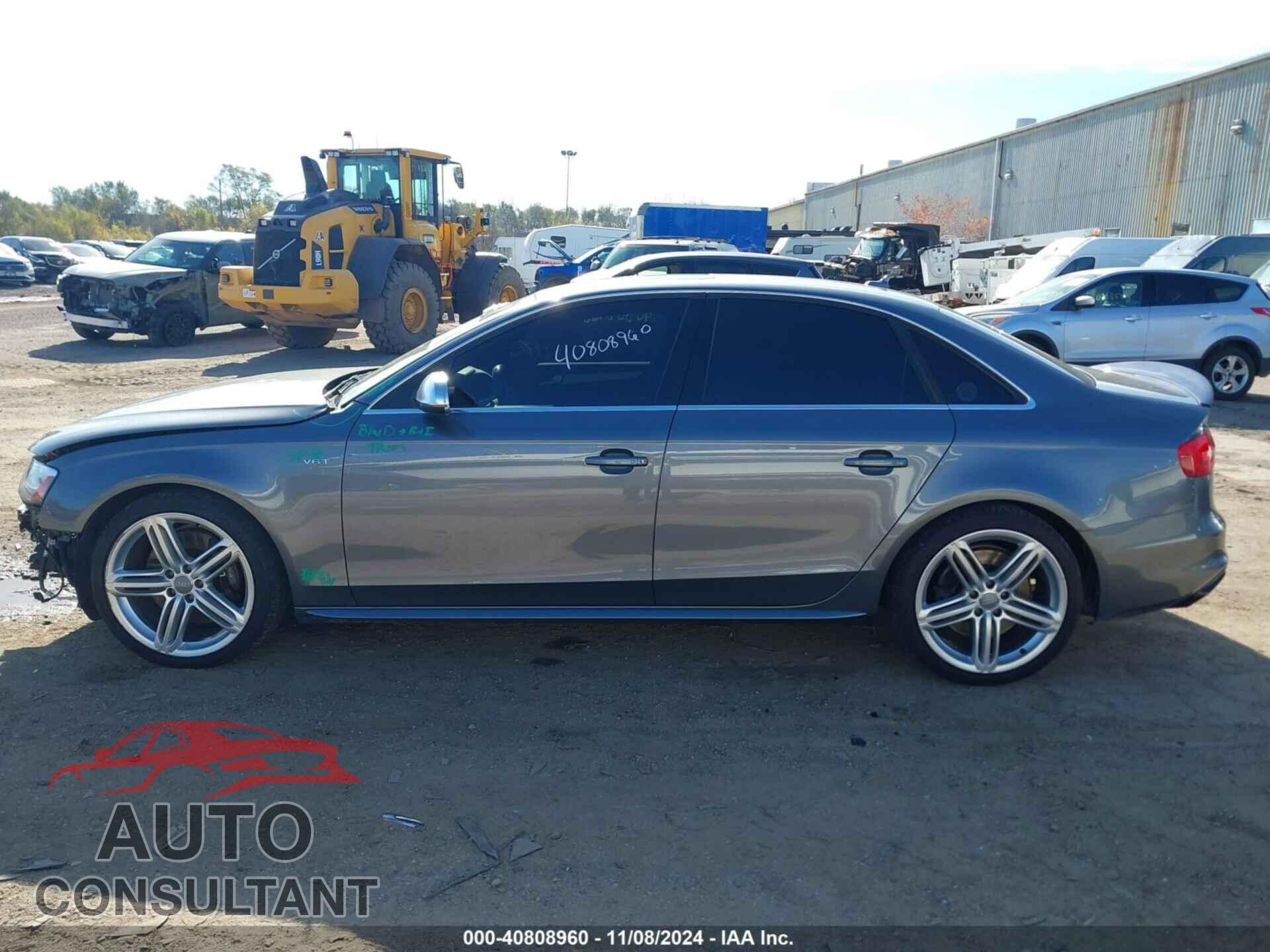 AUDI S4 2013 - WAUBGAFLXDA227978