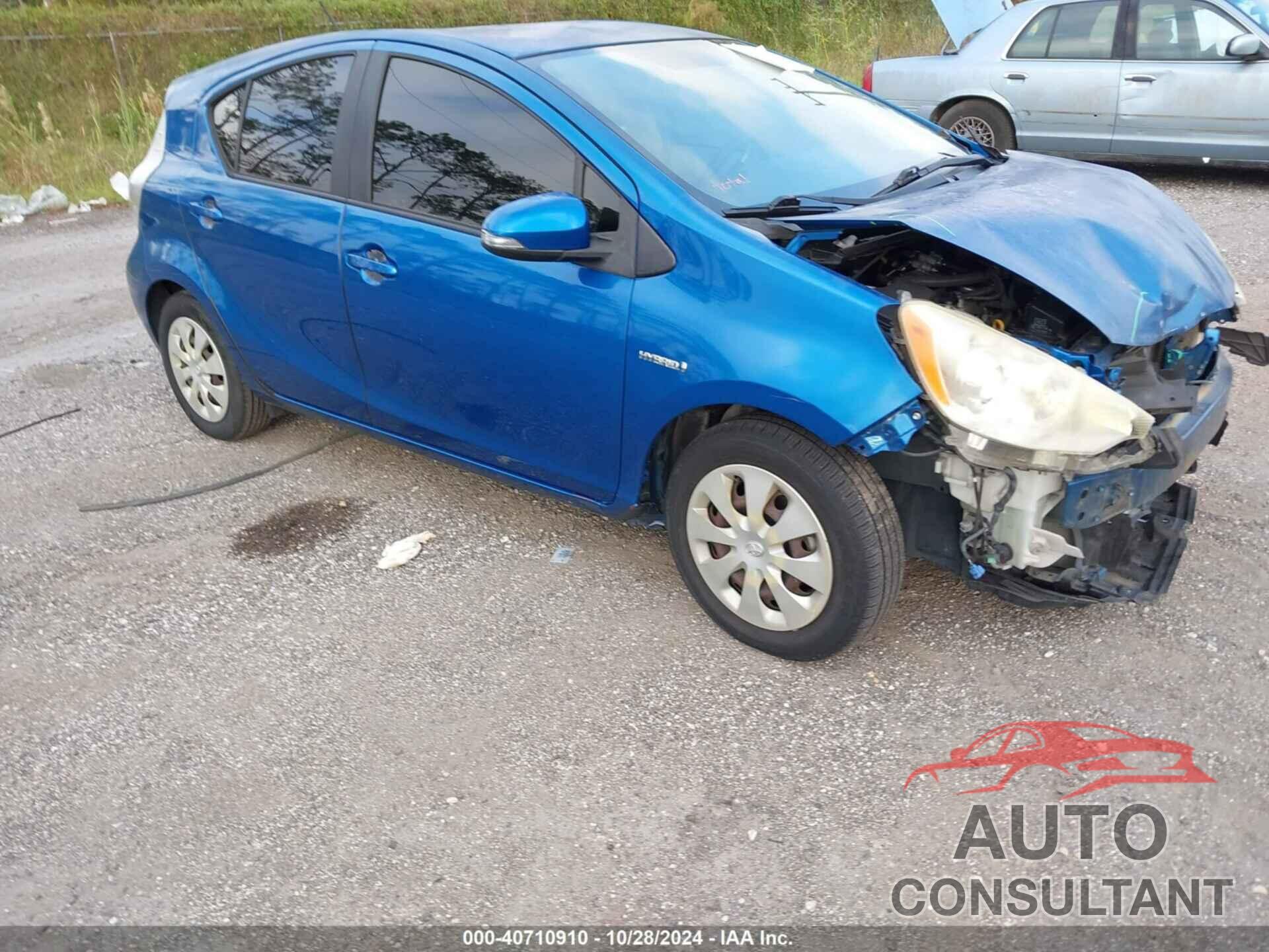 TOYOTA PRIUS C 2013 - JTDKDTB33D1529755