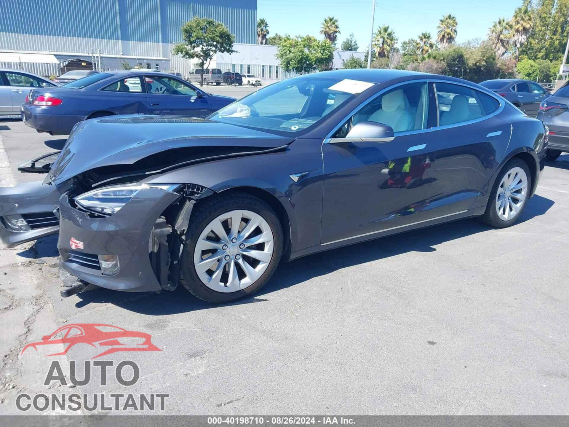 TESLA MODEL S 2017 - 5YJSA1E14HF179248