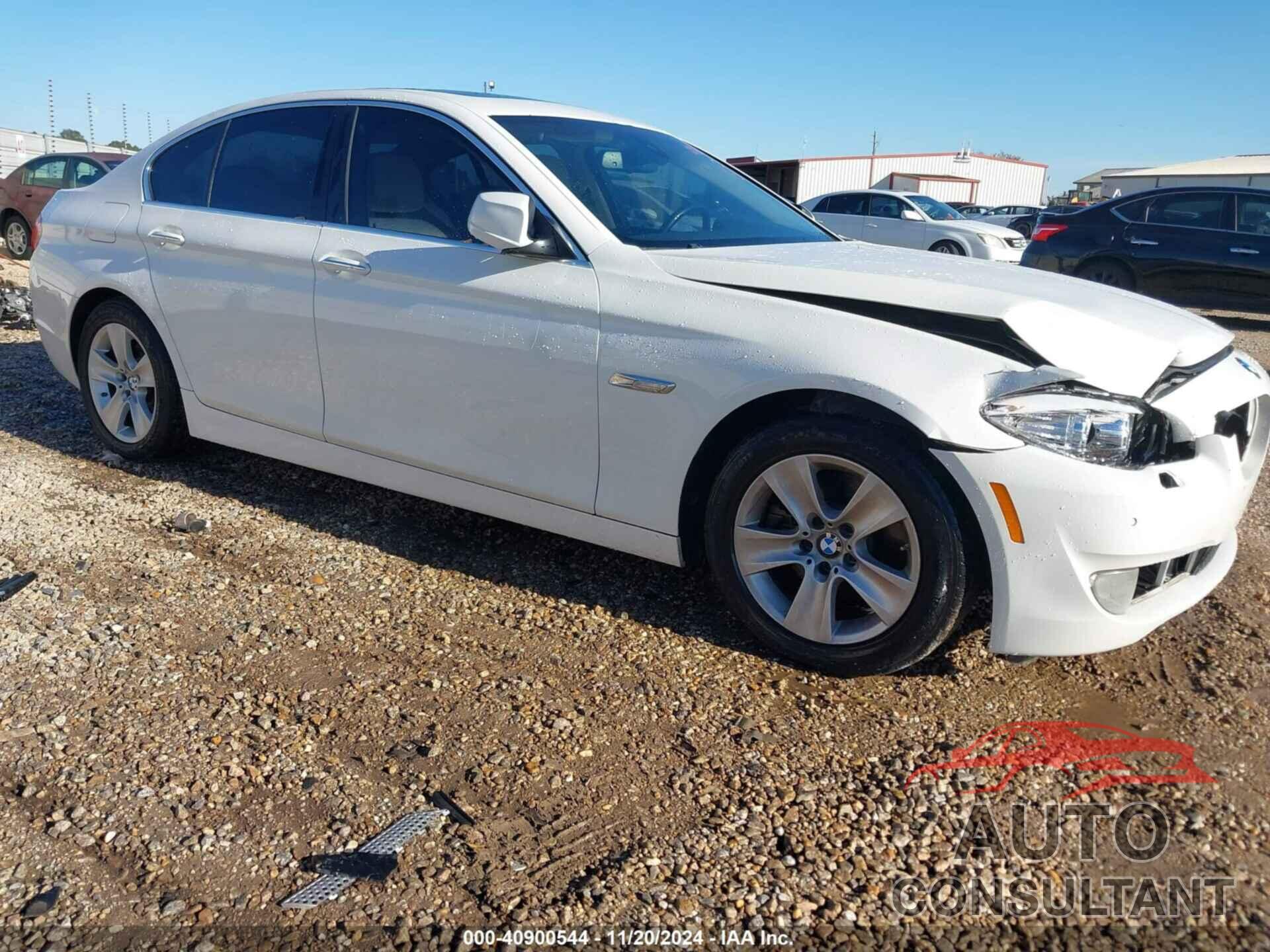 BMW 528I 2011 - WBAFR1C56BC260687