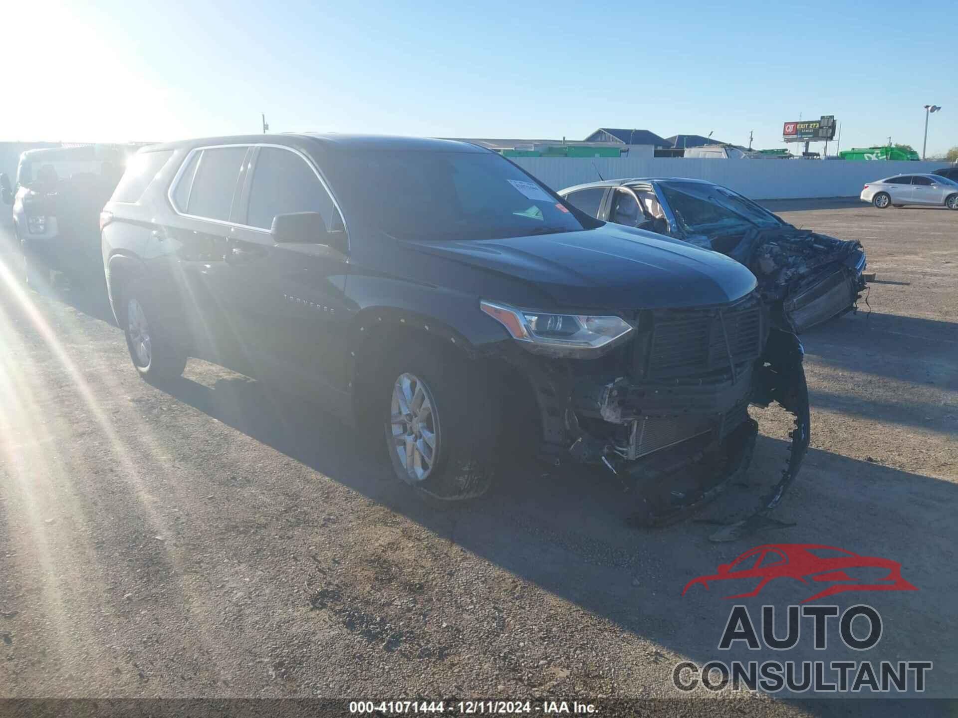 CHEVROLET TRAVERSE 2018 - 1GNERFKW5JJ107032