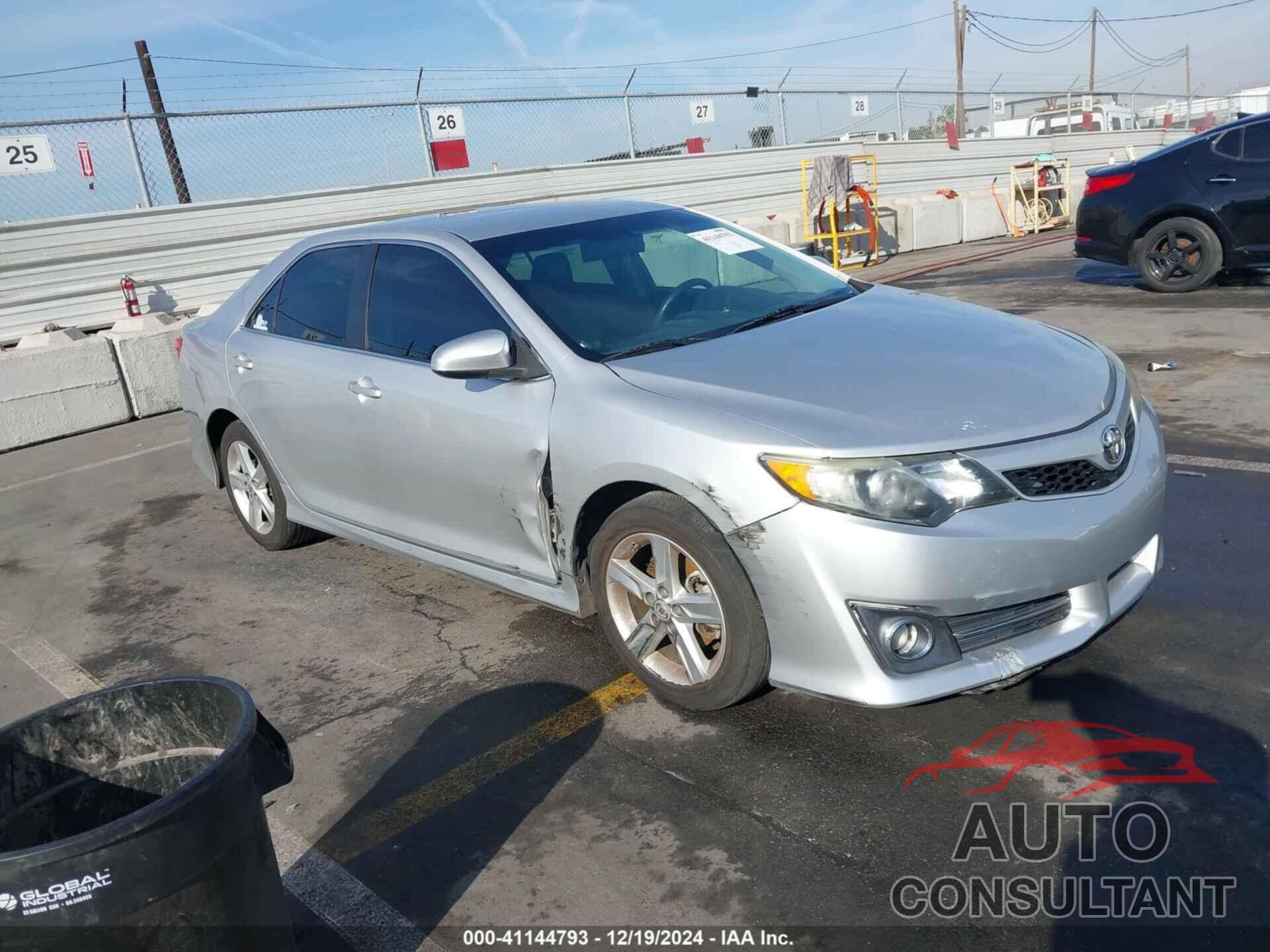TOYOTA CAMRY 2012 - 4T1BF1FK1CU012821