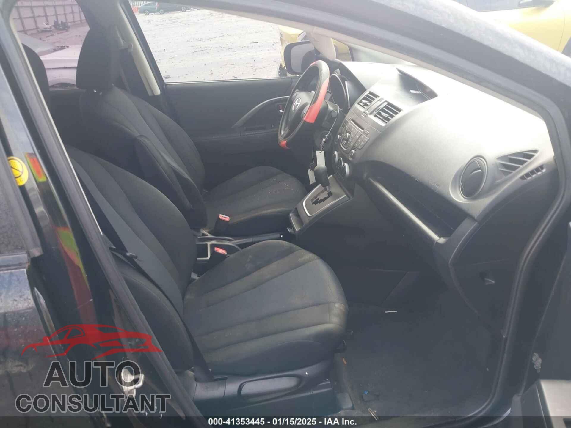 MAZDA MAZDA5 2015 - JM1CW2BL8F0185907