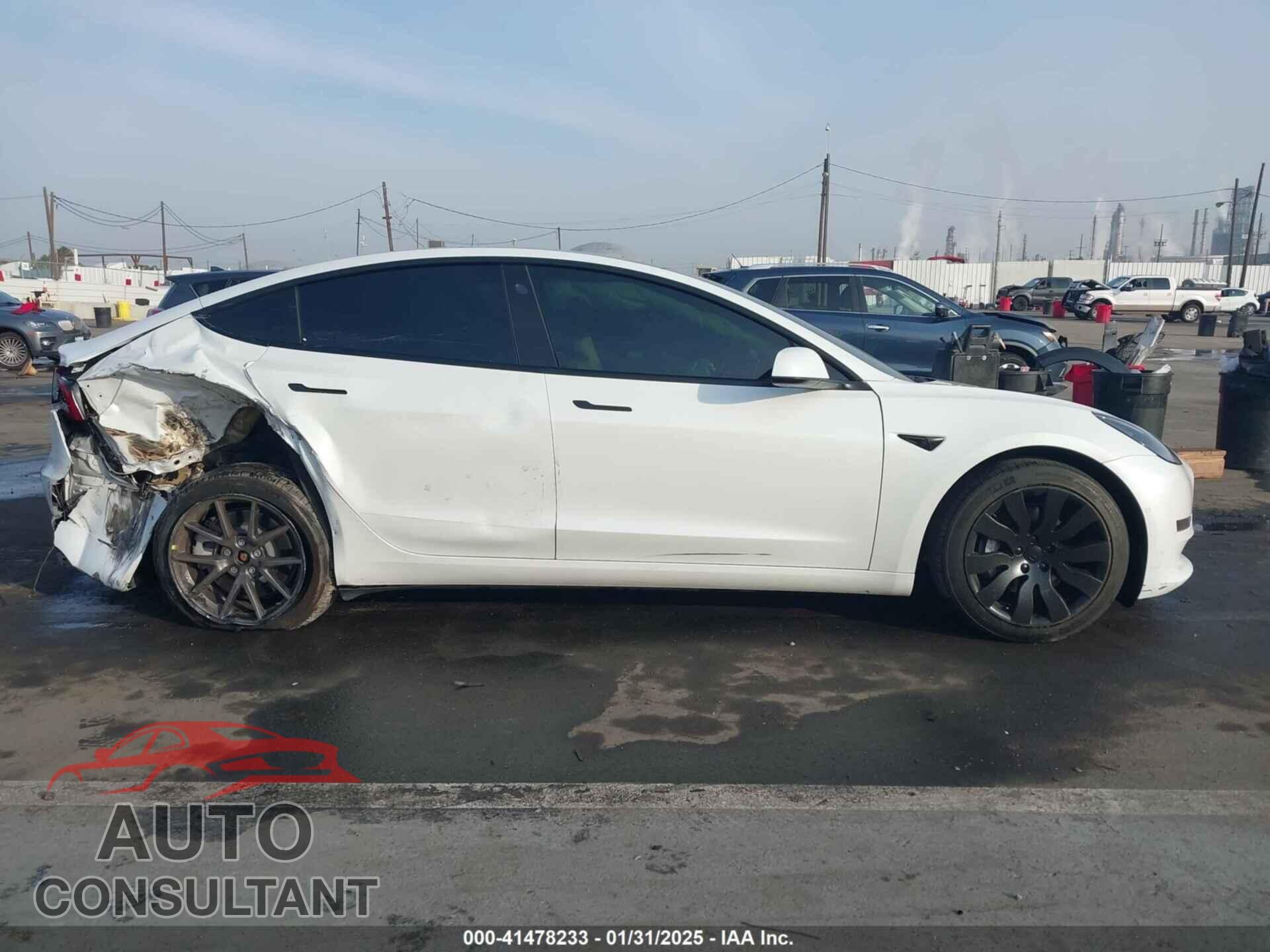 TESLA MODEL 3 2021 - 5YJ3E1EB0MF009965