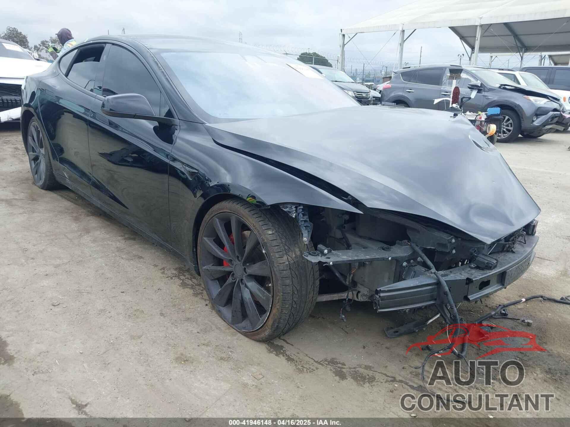 TESLA MODEL S 2017 - 5YJSA1E12HF195965