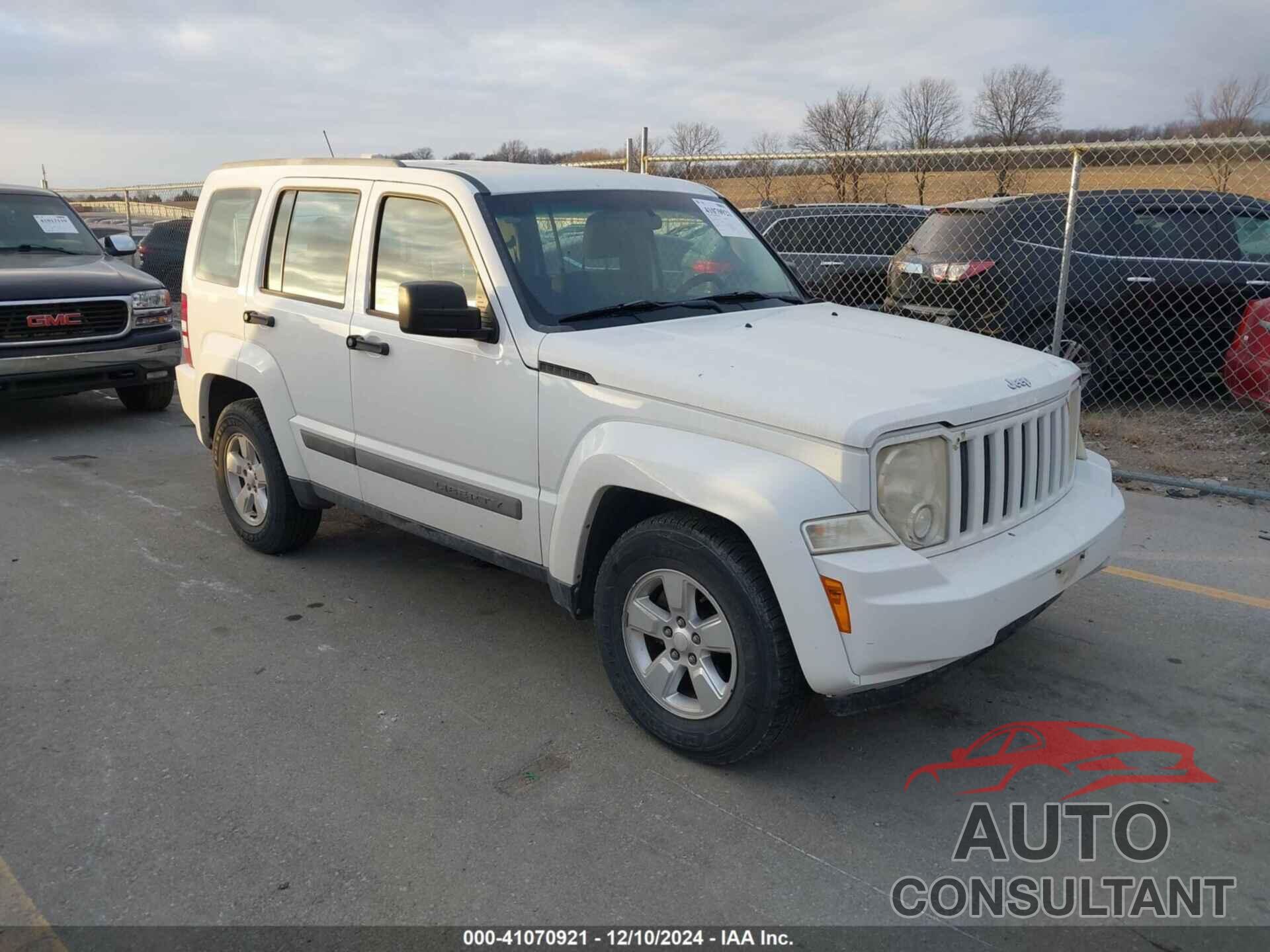 JEEP LIBERTY 2011 - 1J4PN2GK4BW580656