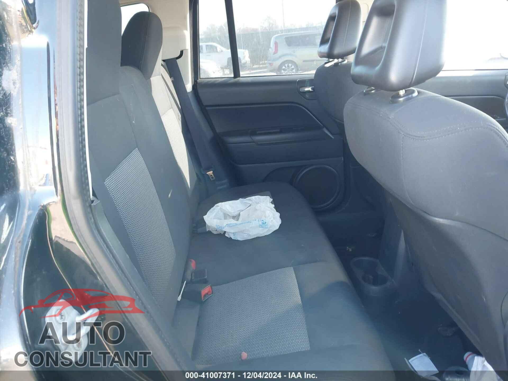 JEEP COMPASS 2009 - 1J4FT47B79D203581