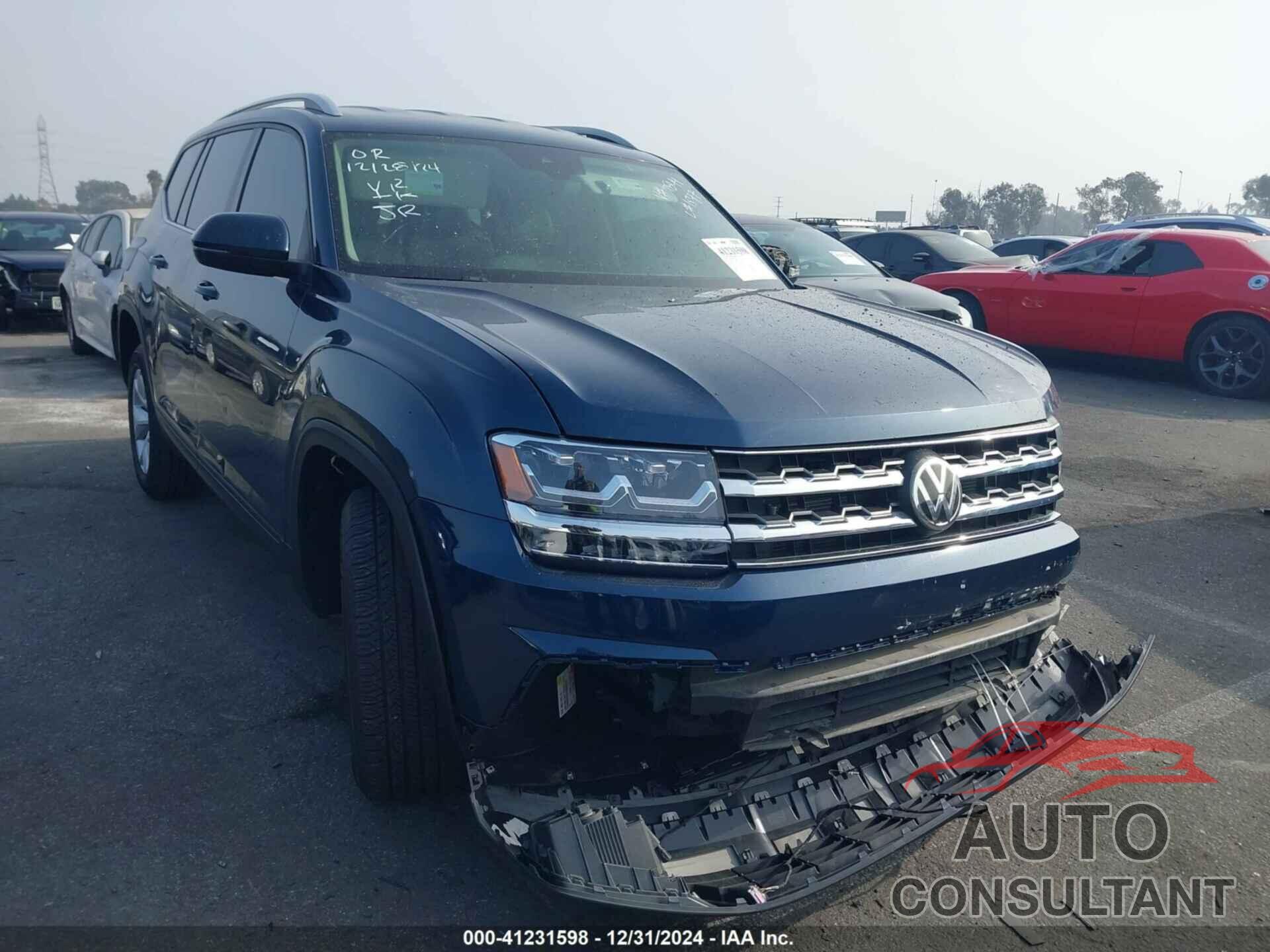 VOLKSWAGEN ATLAS 2018 - 1V2DR2CA7JC517849