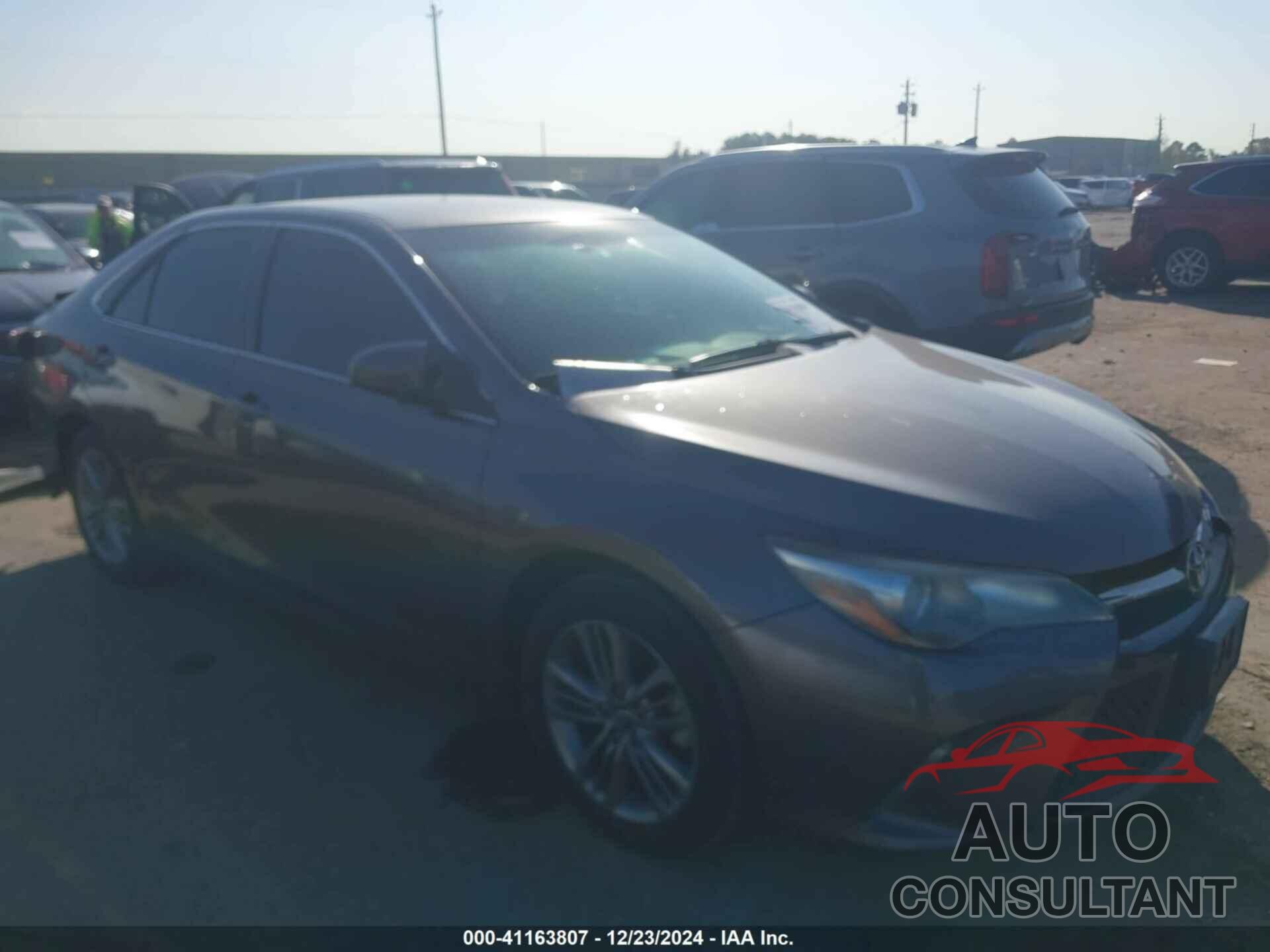 TOYOTA CAMRY 2017 - 4T1BF1FK2HU655816