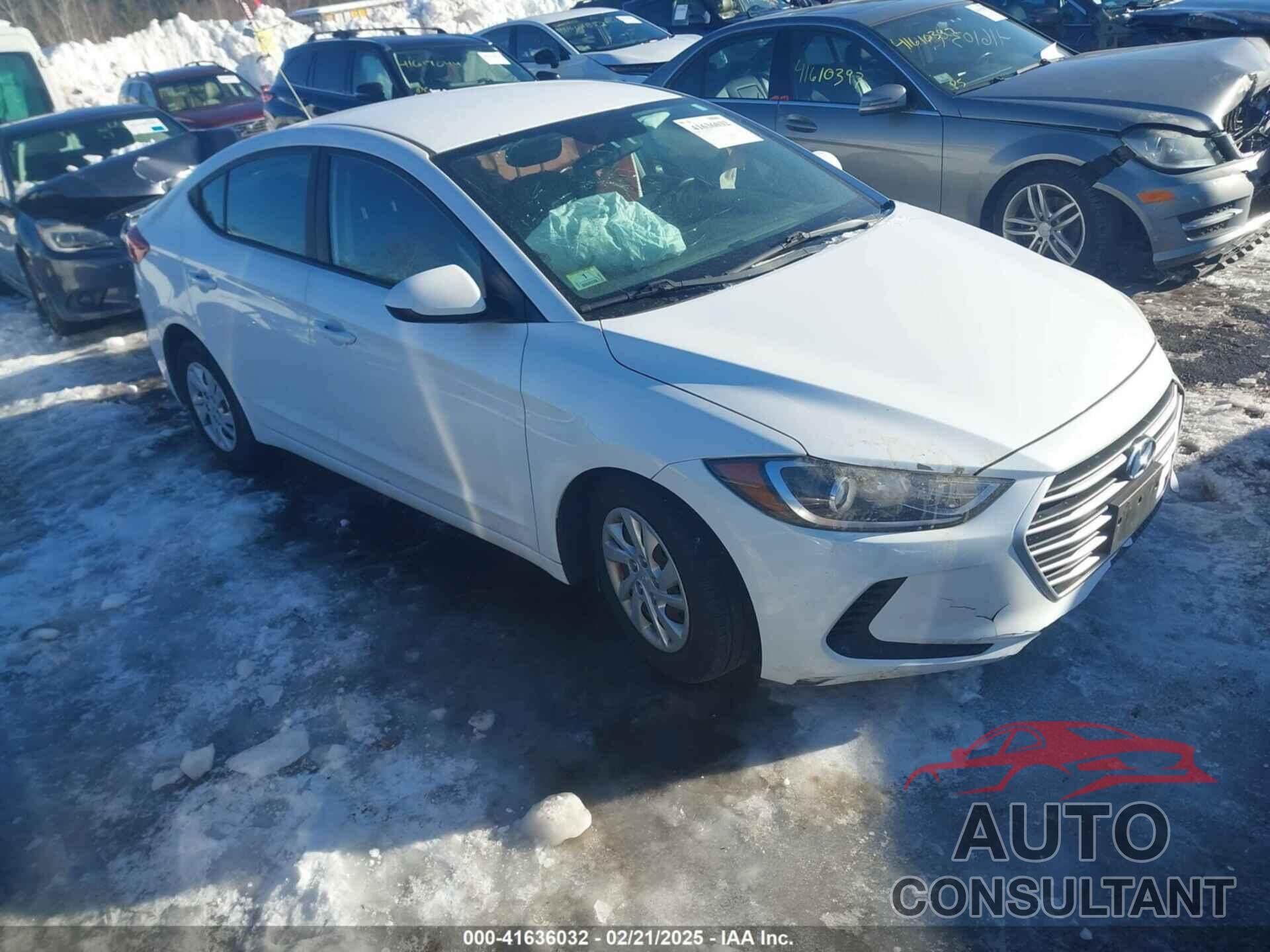 HYUNDAI ELANTRA 2018 - 5NPD74LF2JH228476
