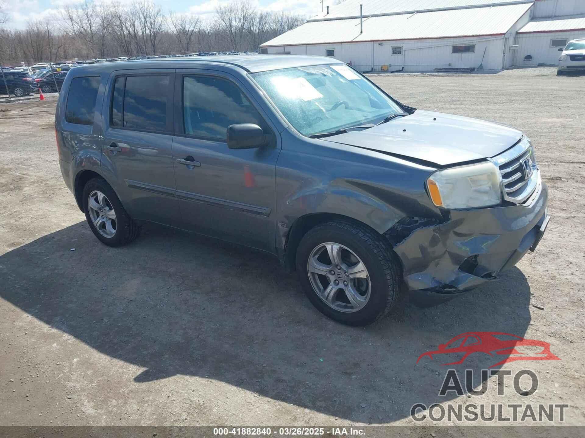 HONDA PILOT 2013 - 5FNYF4H61DB035588