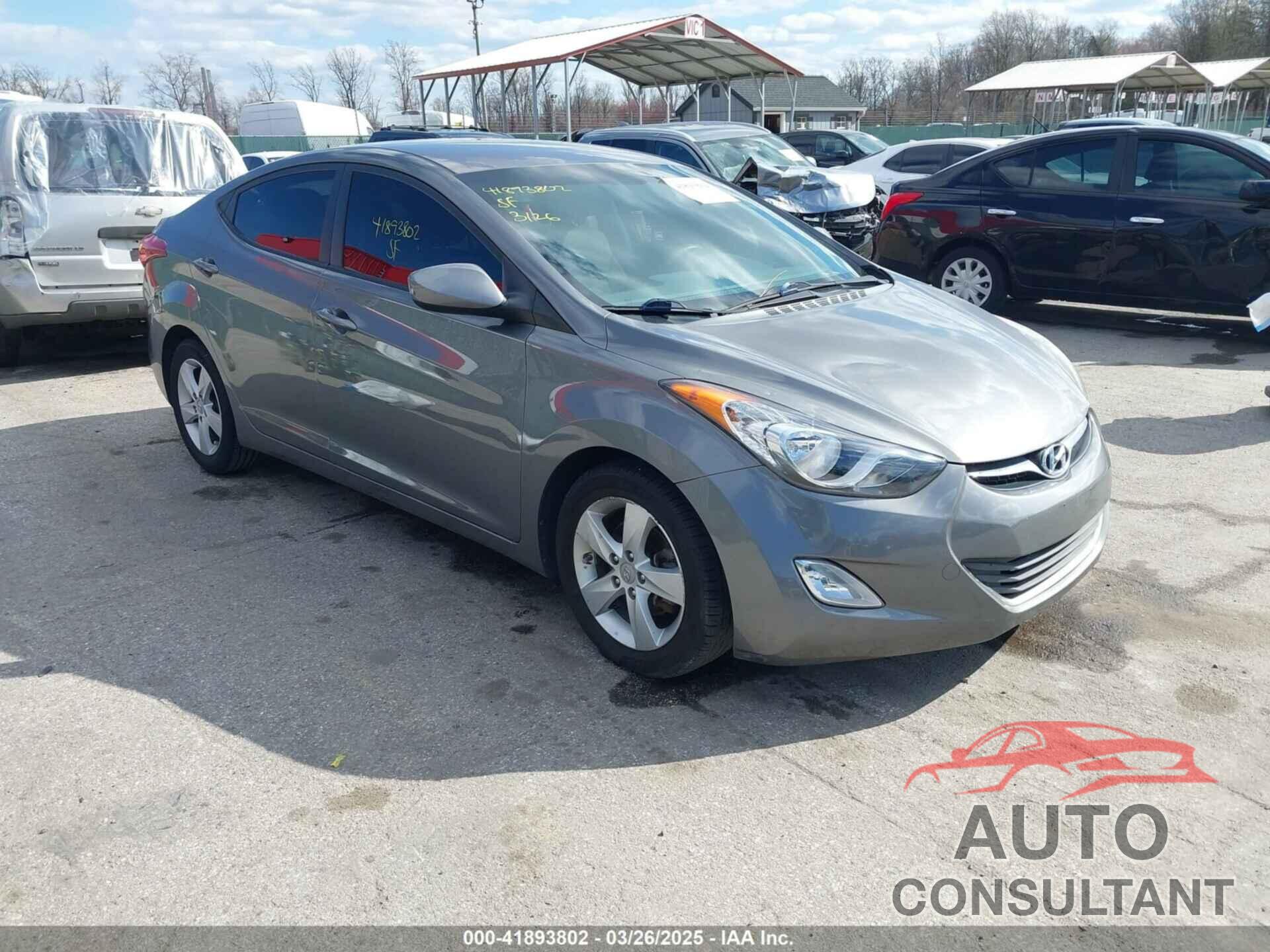 HYUNDAI ELANTRA 2013 - 5NPDH4AE7DH450703