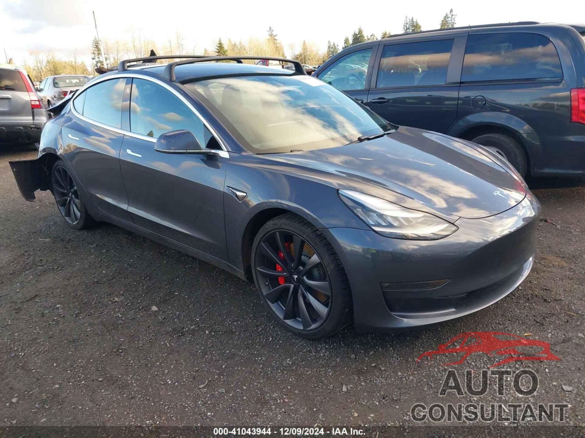 TESLA MODEL 3 2020 - 5YJ3E1EC1LF669262