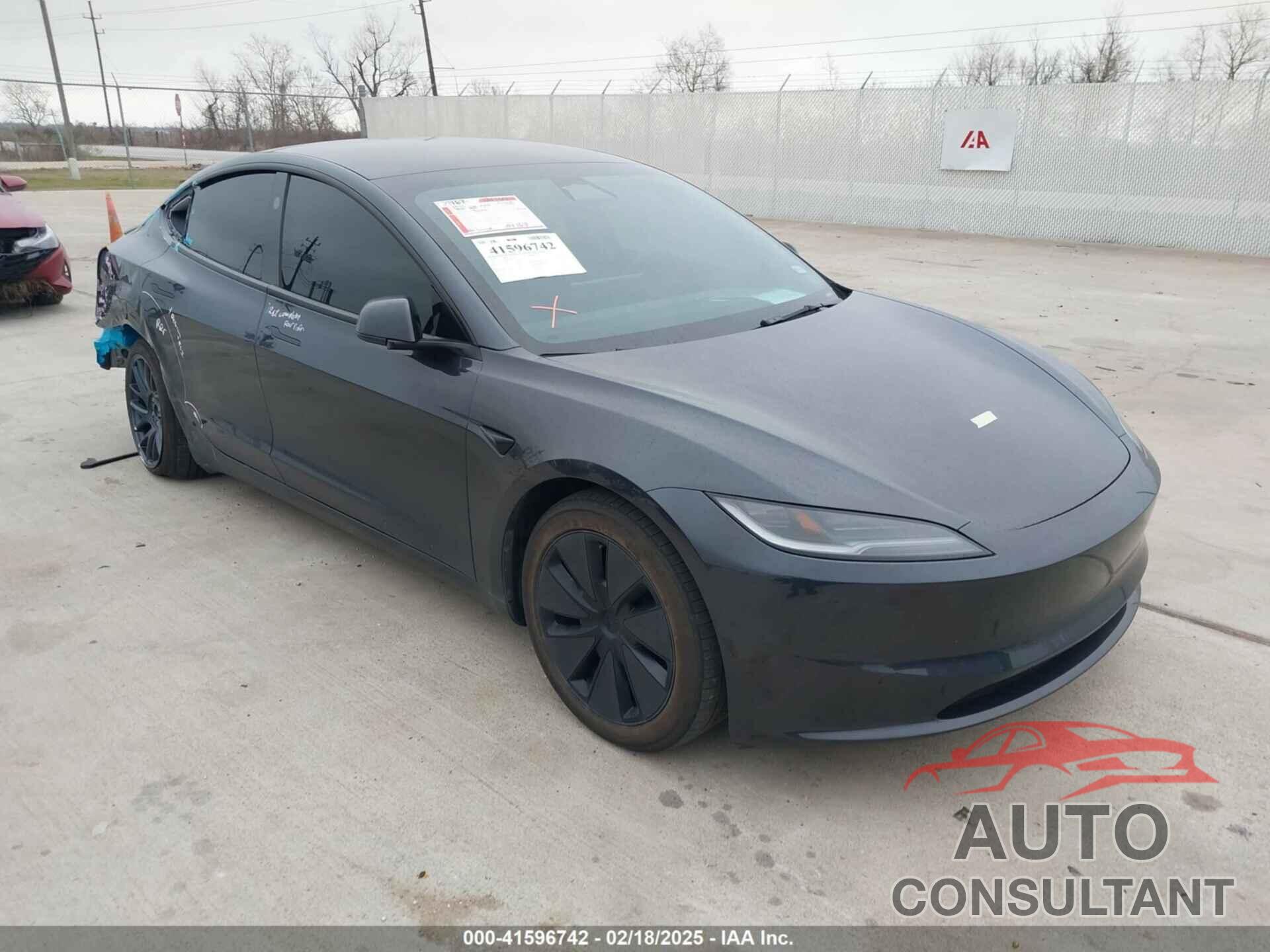TESLA MODEL 3 2024 - 5YJ3E1EA8RF722613