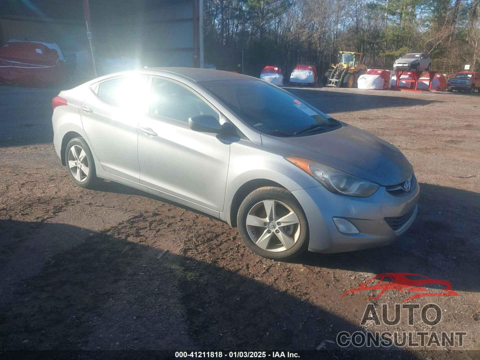 HYUNDAI ELANTRA 2013 - KMHDH4AE9DU564252