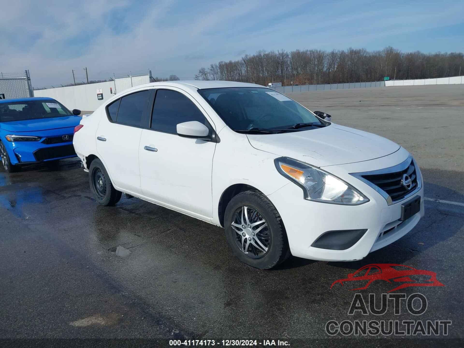 NISSAN VERSA 2017 - 3N1CN7AP5HK410397