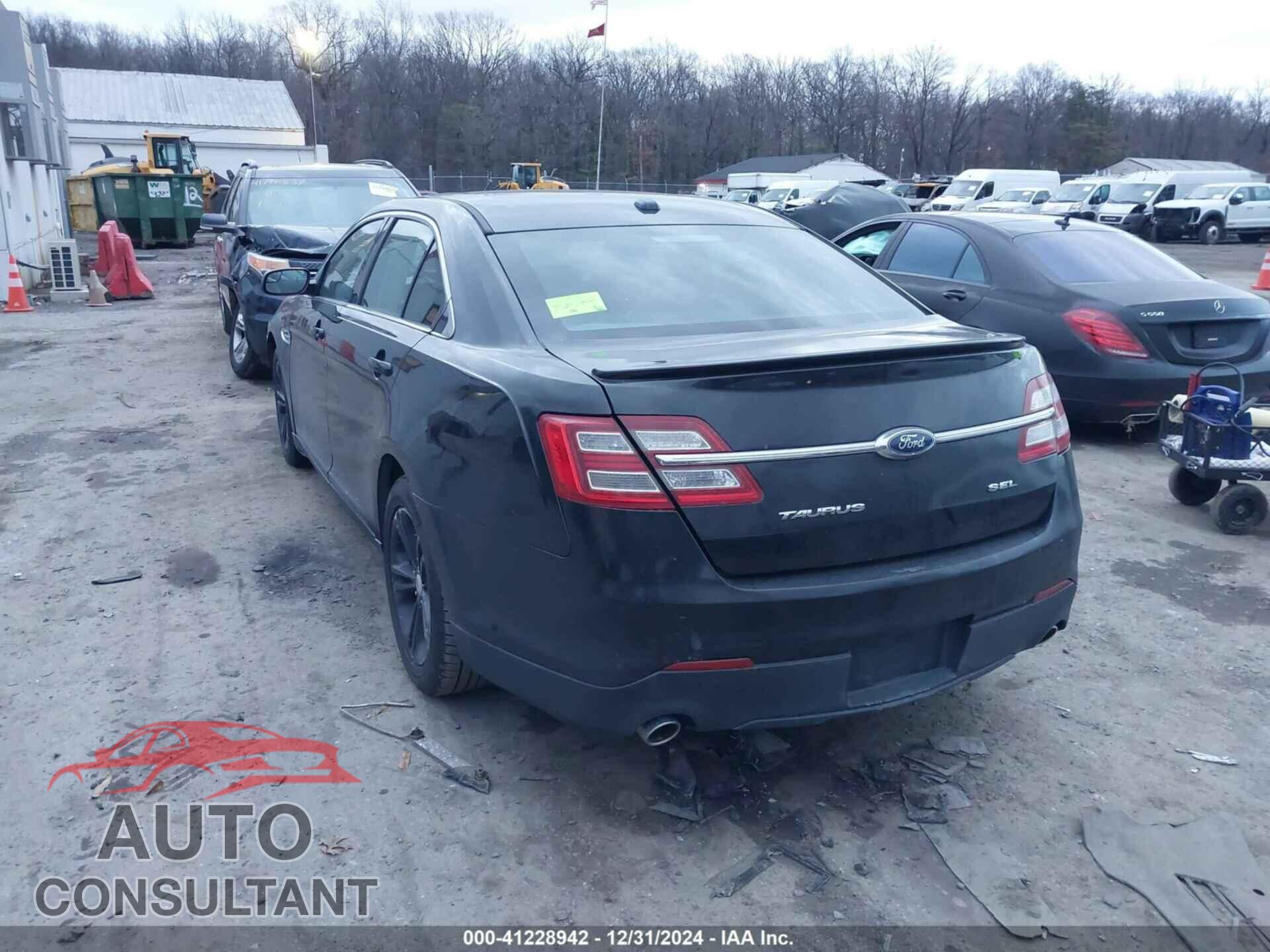 FORD TAURUS 2014 - 1FAHP2E83EG128665
