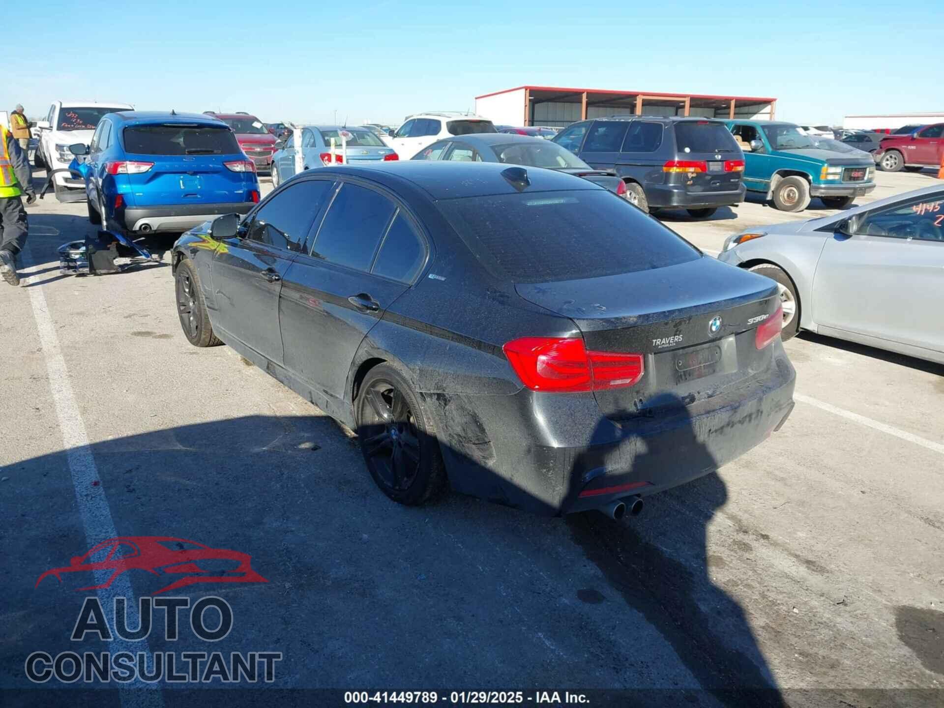 BMW 330E 2018 - WBA8E1C58JA167569