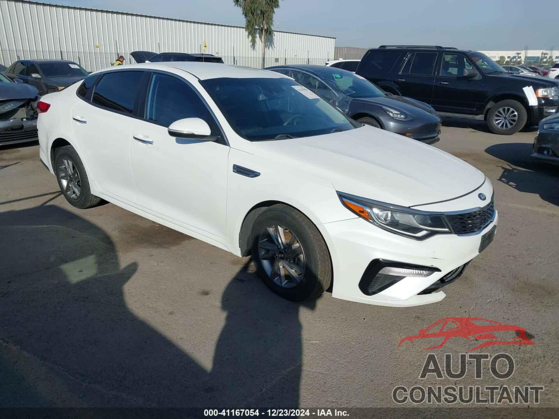 KIA OPTIMA 2019 - 5XXGT4L36KG351077
